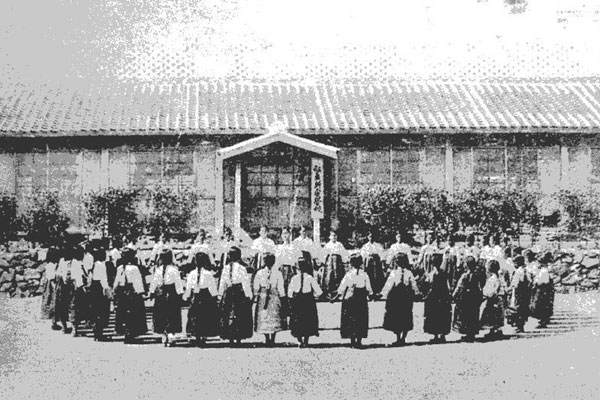 사립 완도소안학교 여학생 교련(1923년)1