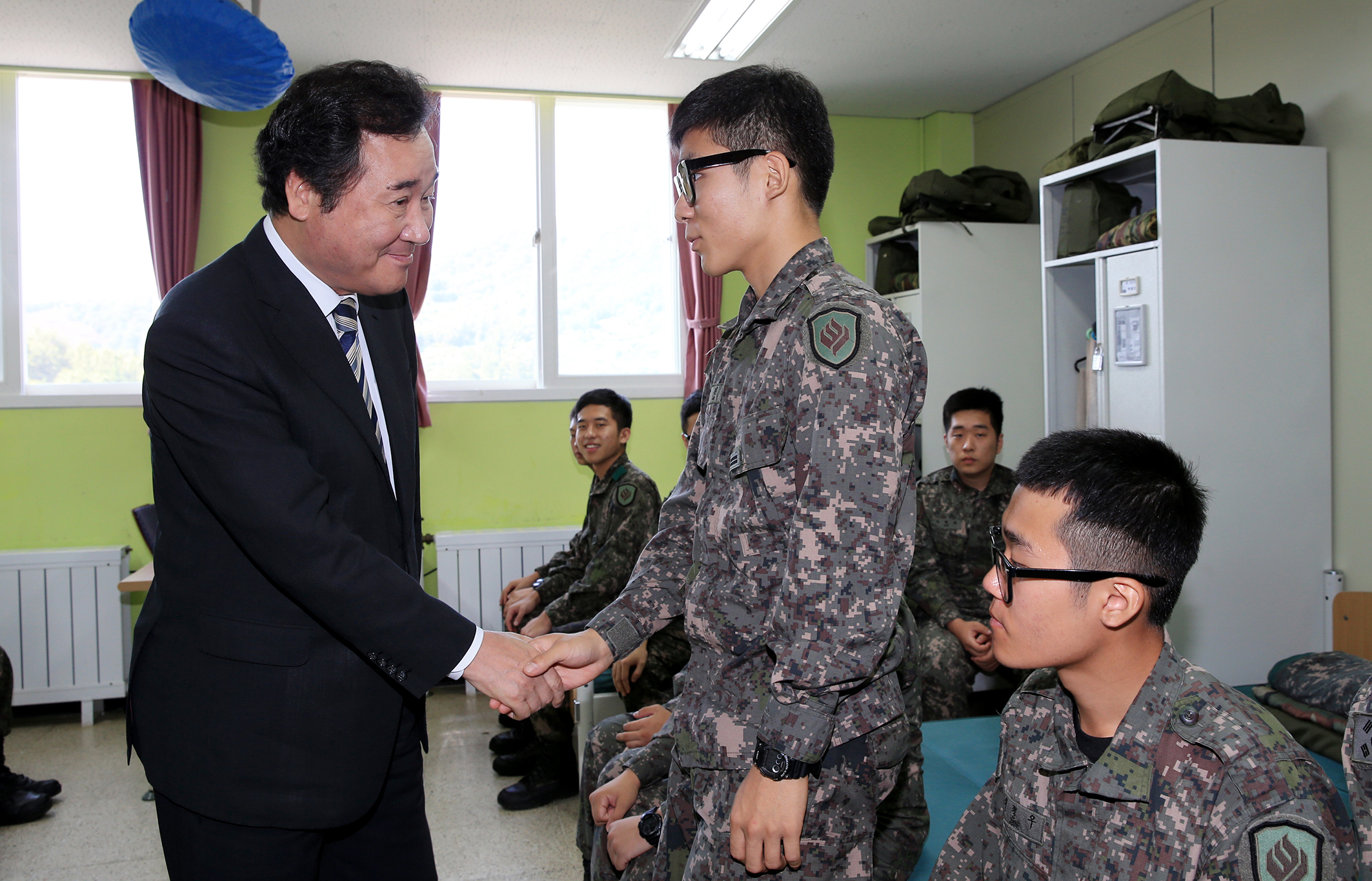 이낙연지사 추석맞아 군 장병 위문1