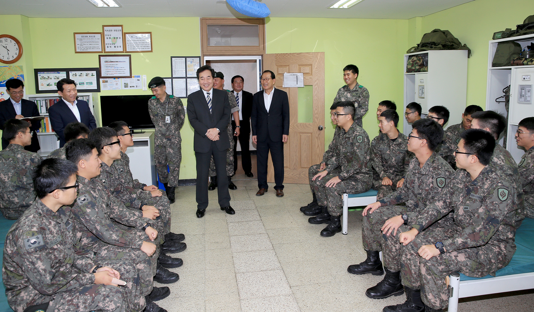 이낙연지사 추석맞아 군 장병 위문2