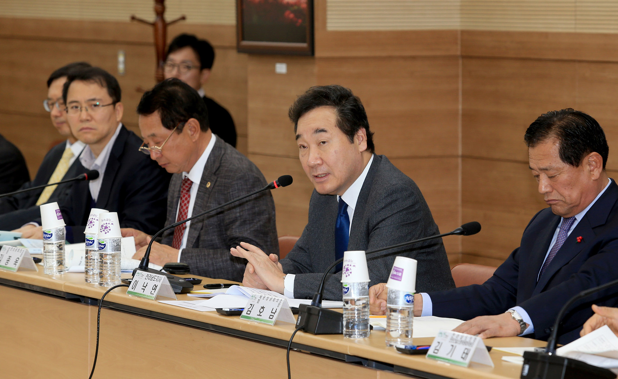 이낙연지사 전남 경제포럼 참석2