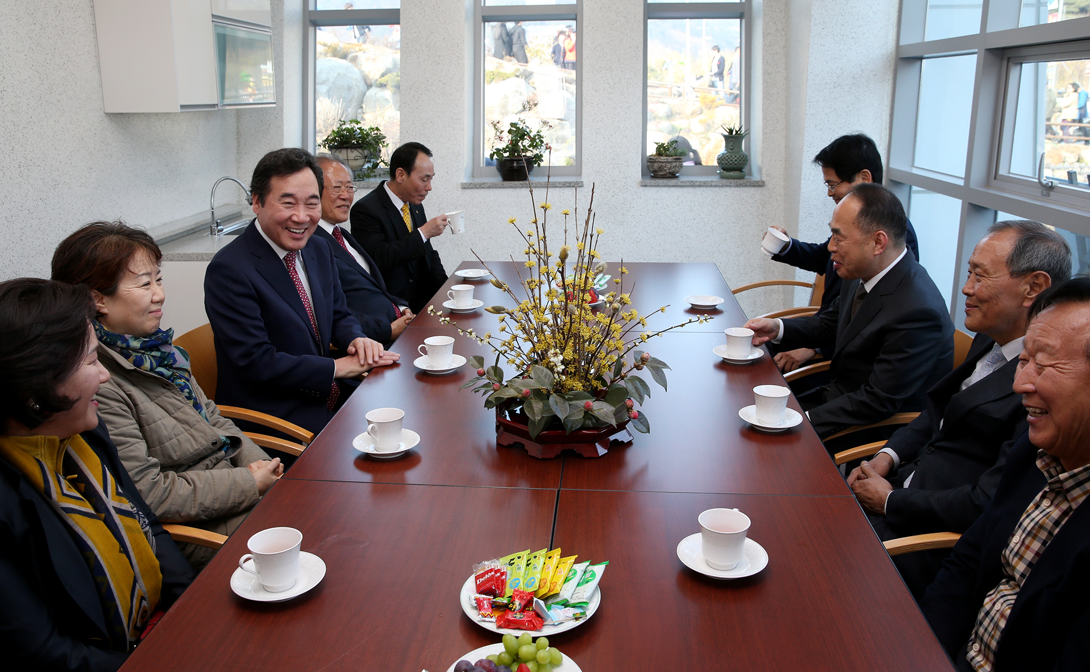 이낙연지사, 구례산수유꽃축제 개막식 참석2