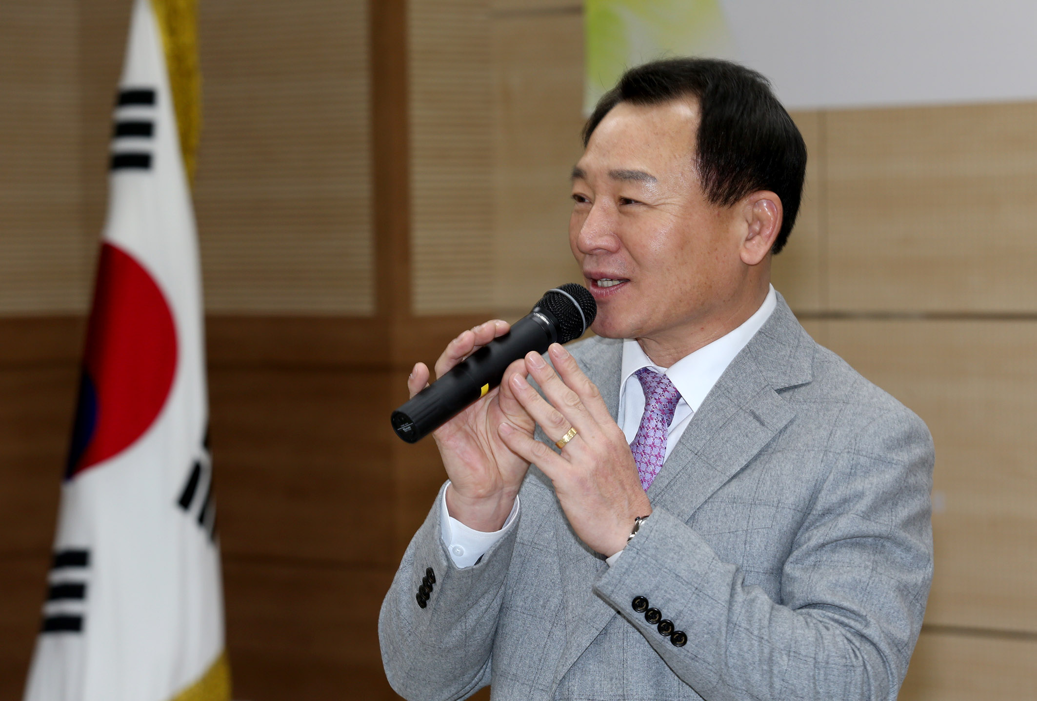 동부지역본부 2월 소통 공감 간담회 및 모범공무원 시상식4