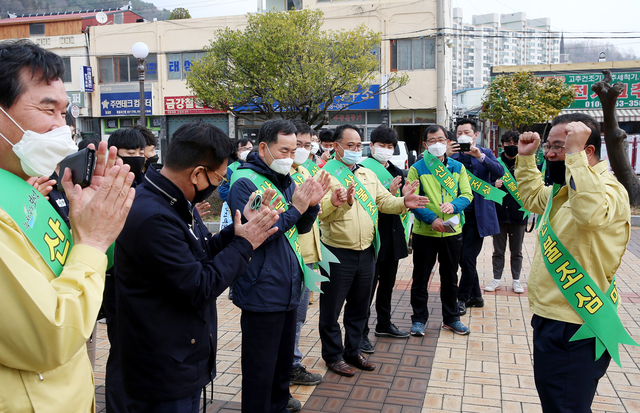 코로나19 극복 전통시장 장보기 및 산불조심 캠페인5