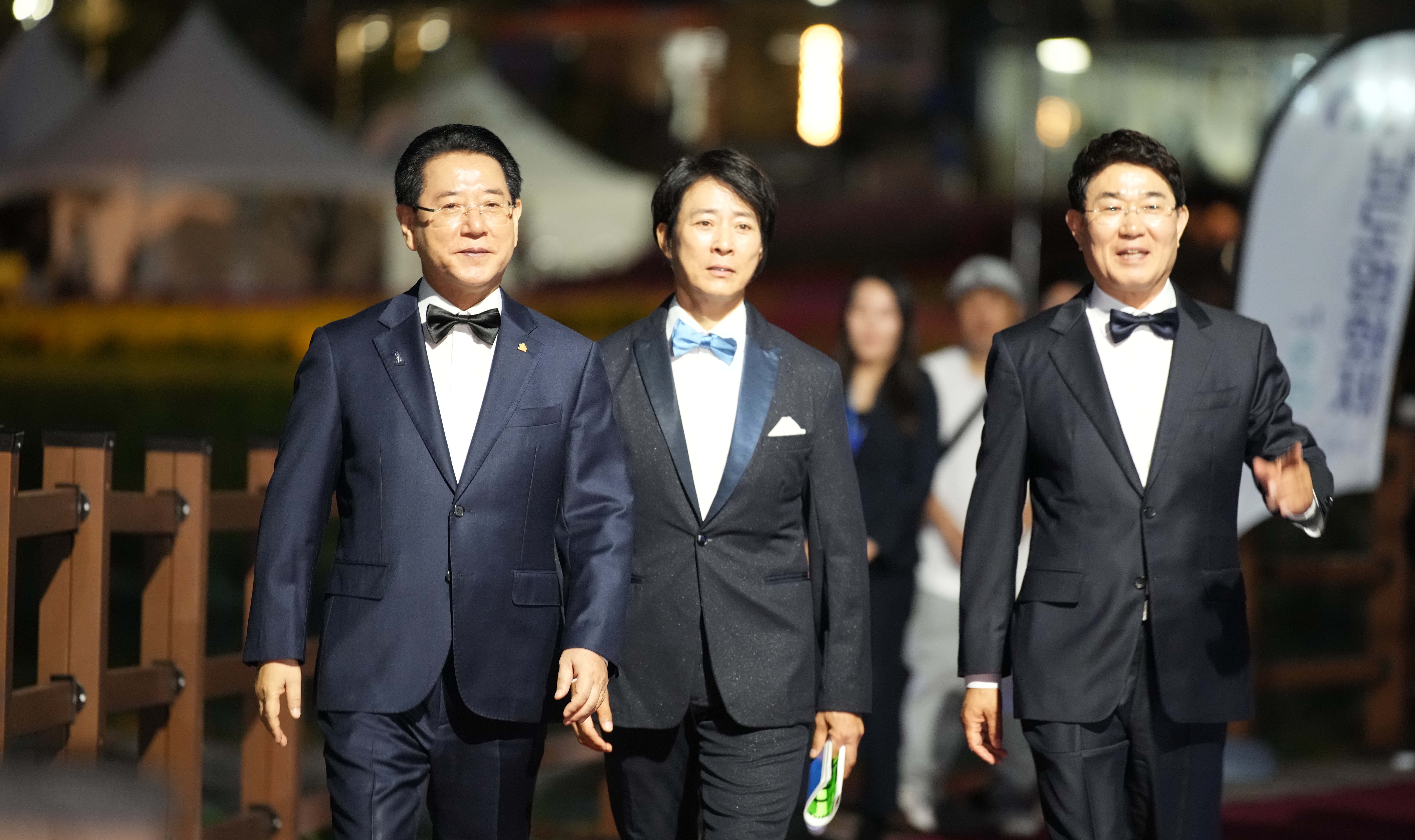 제1회 남도영화제 개막식 순천만 국가정원 오천광장에서 열려3