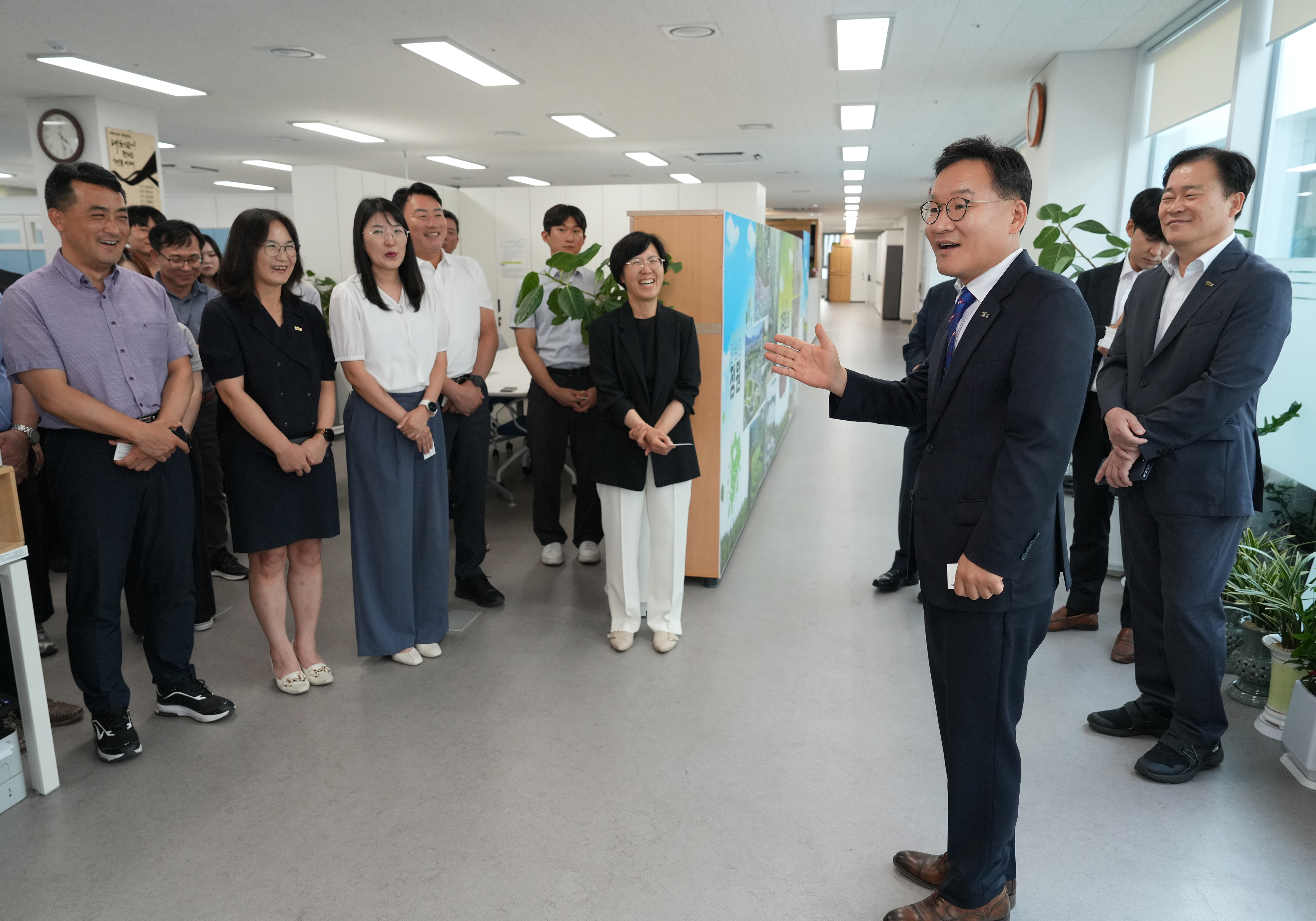 신임 경제부지사 동부지역본부 부서방문5