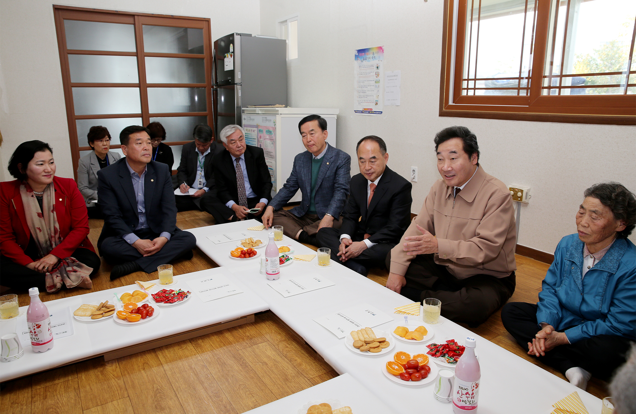 구례 태양열 발전시설 경로당방문2
