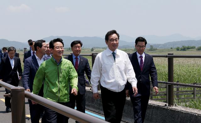 이낙연지사 강진만 생태공원 방문