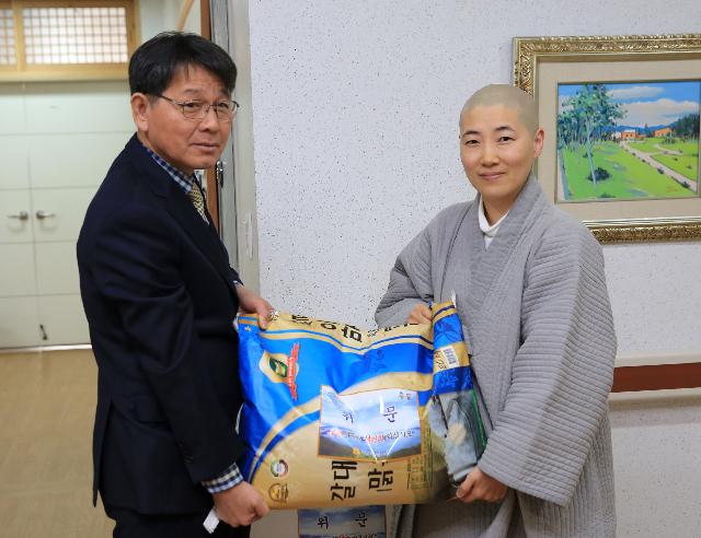 순천 송광실버하우스 위문 방문