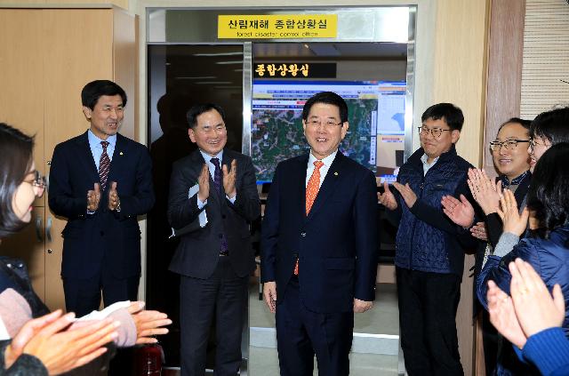 김영록지사 동부지역본부 방문 직원 격려