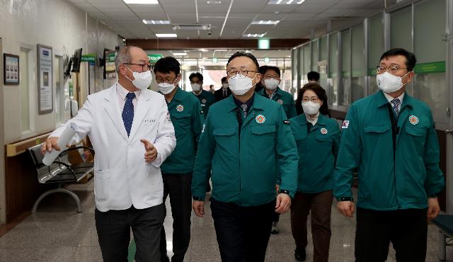 명창환 행정부지사, 차질없는 공공의료 지원 당부