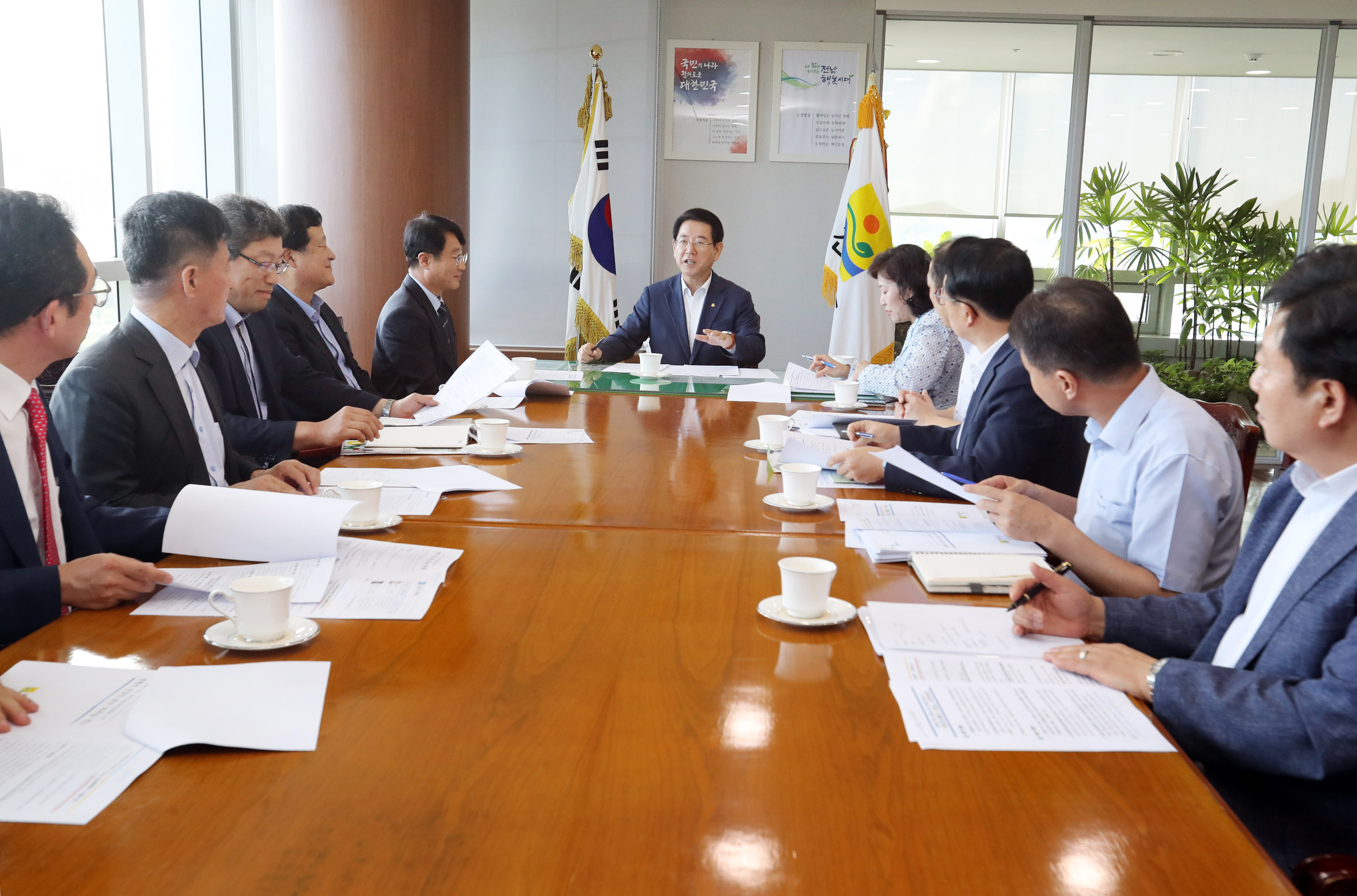 생물의약산업벨트 구축 관련, 전문가 그룹과 간담회1