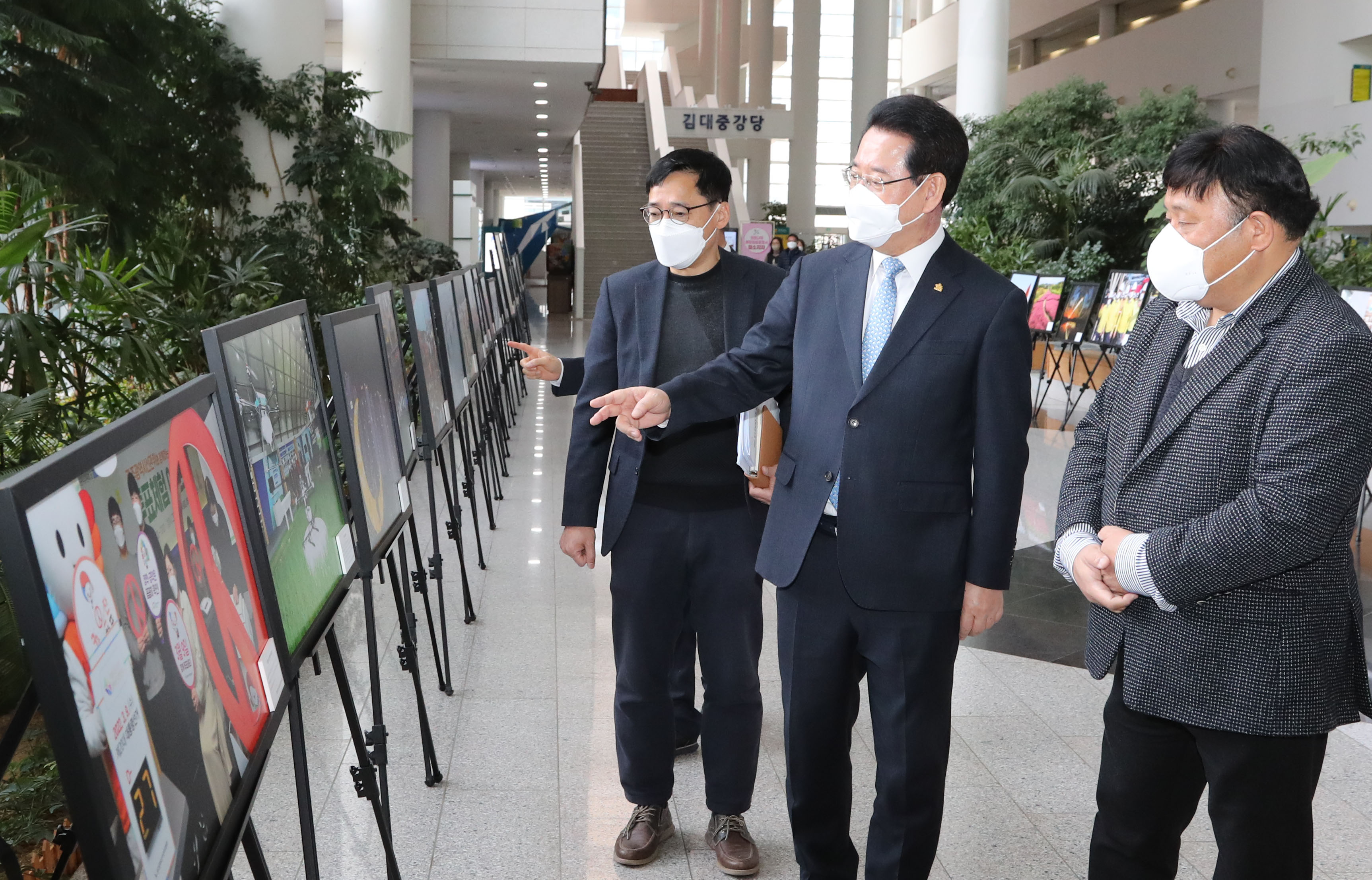 2022광주·전남보도사진전 ‘현장의 눈빛’ 관람3