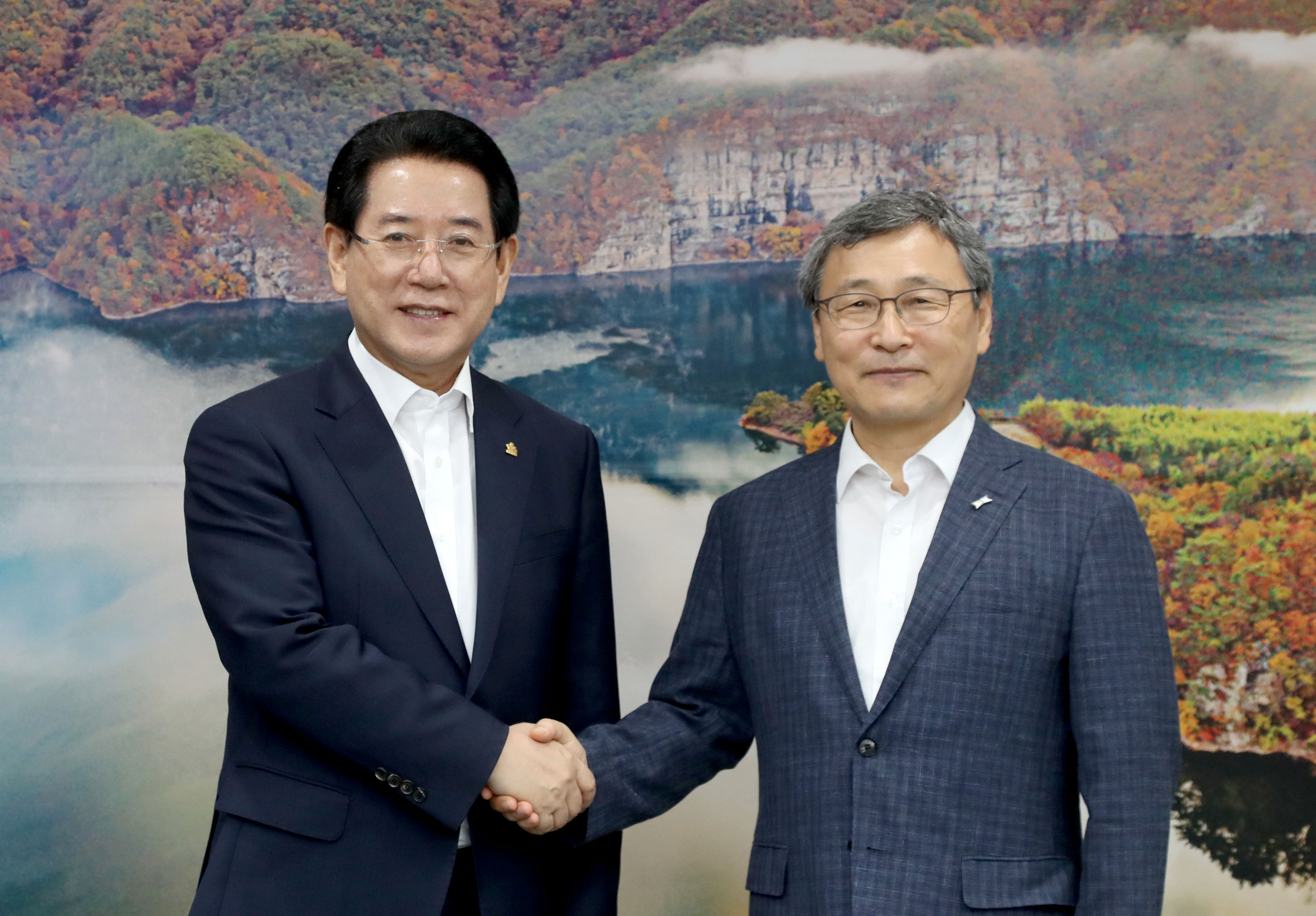 정근식 진실화해위원장 전남도 방문1