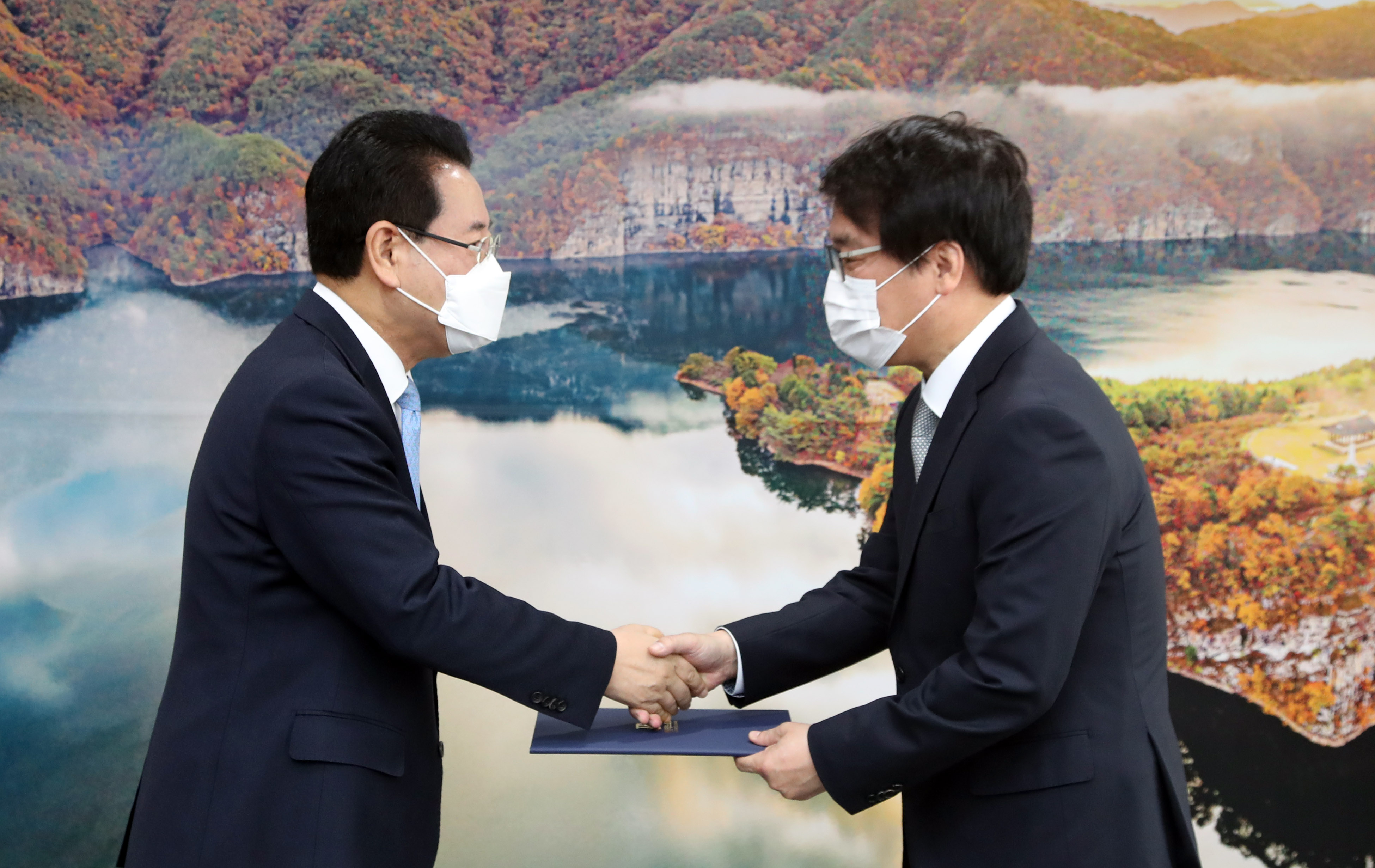 오익현 전남테크노파크 제7대 원장 임명장 수여2