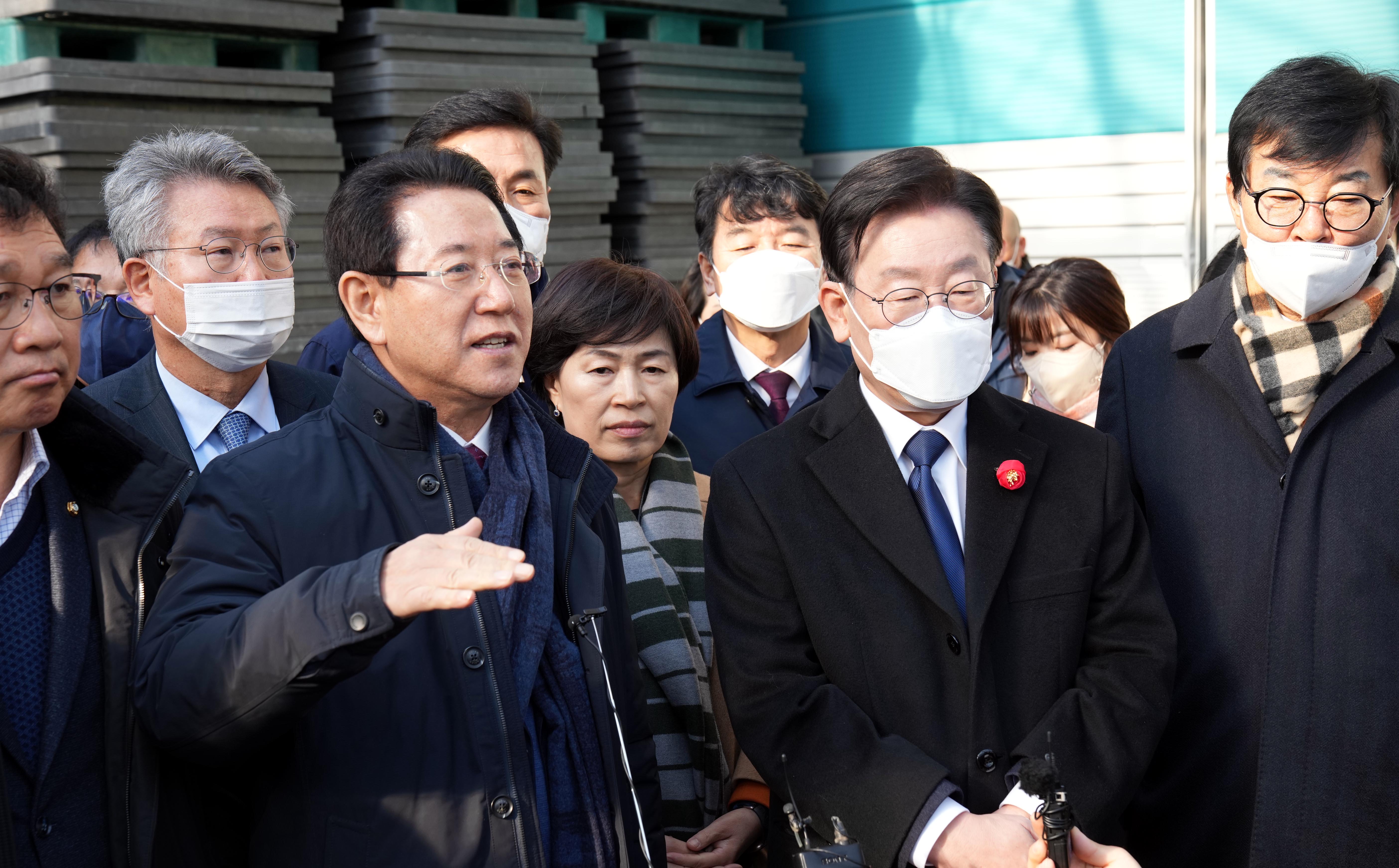 더불어민주당 경청투어 농업현장 방문3