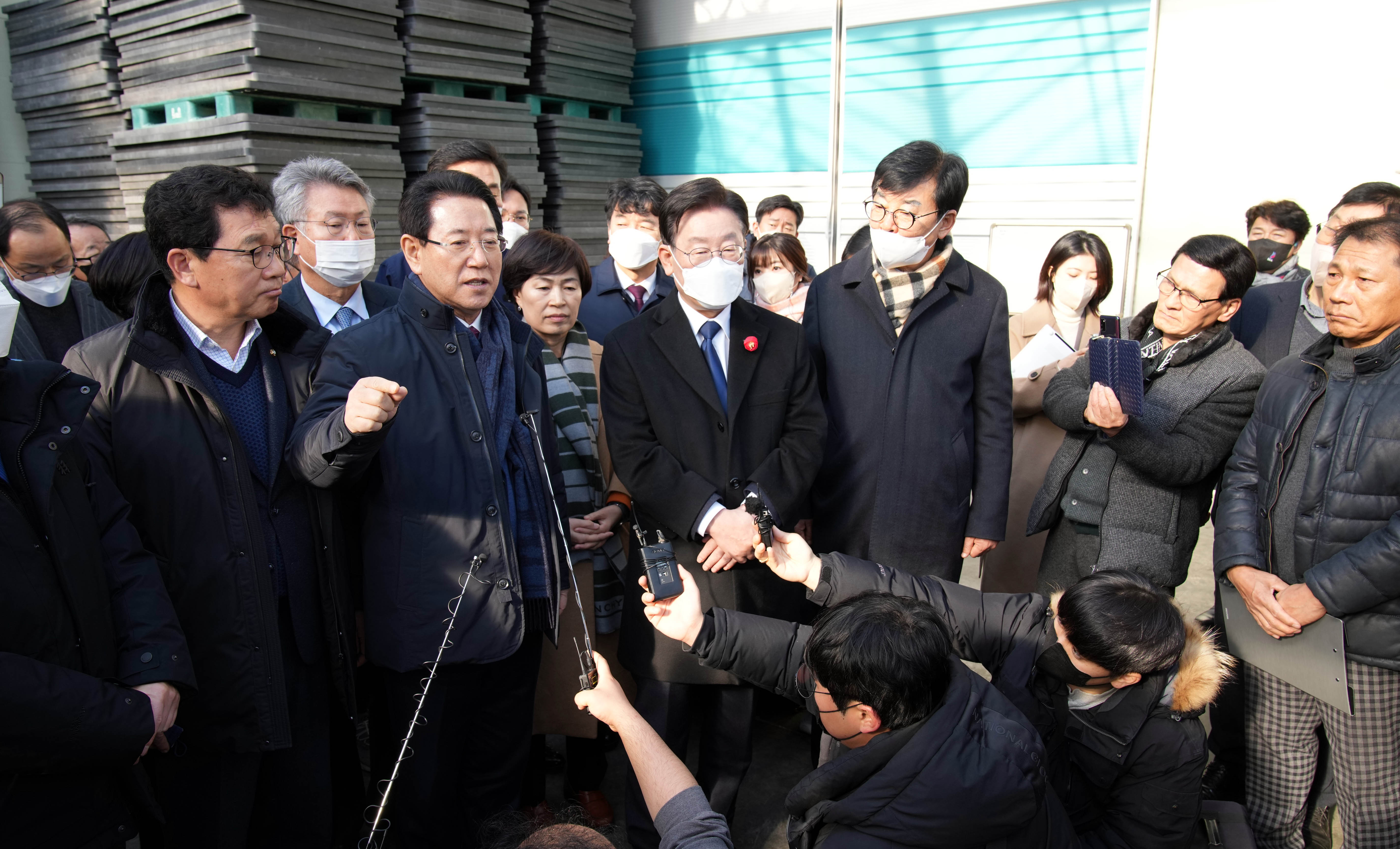 더불어민주당 경청투어 농업현장 방문4