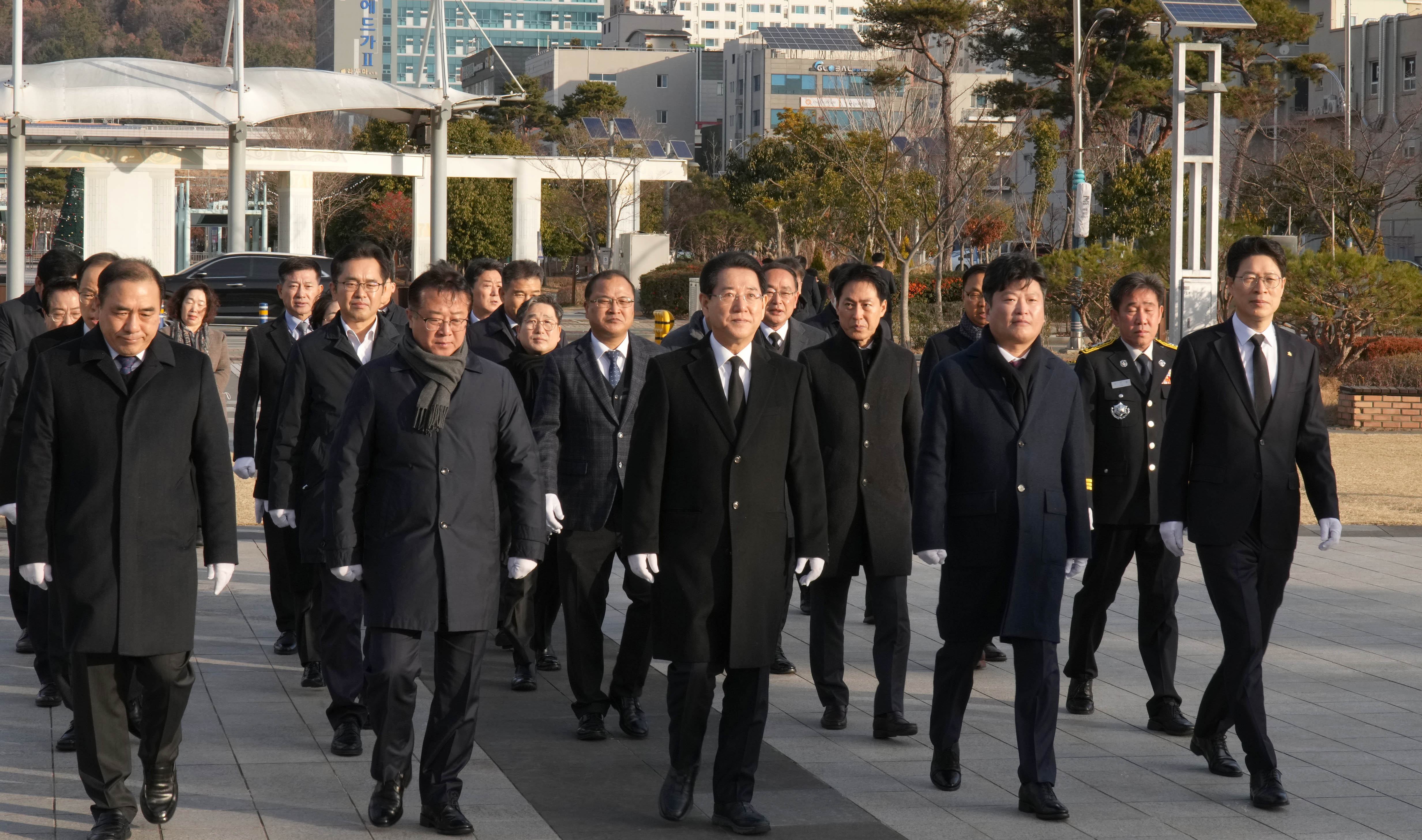 계묘년 새해 무안 故김대중동상 참배2