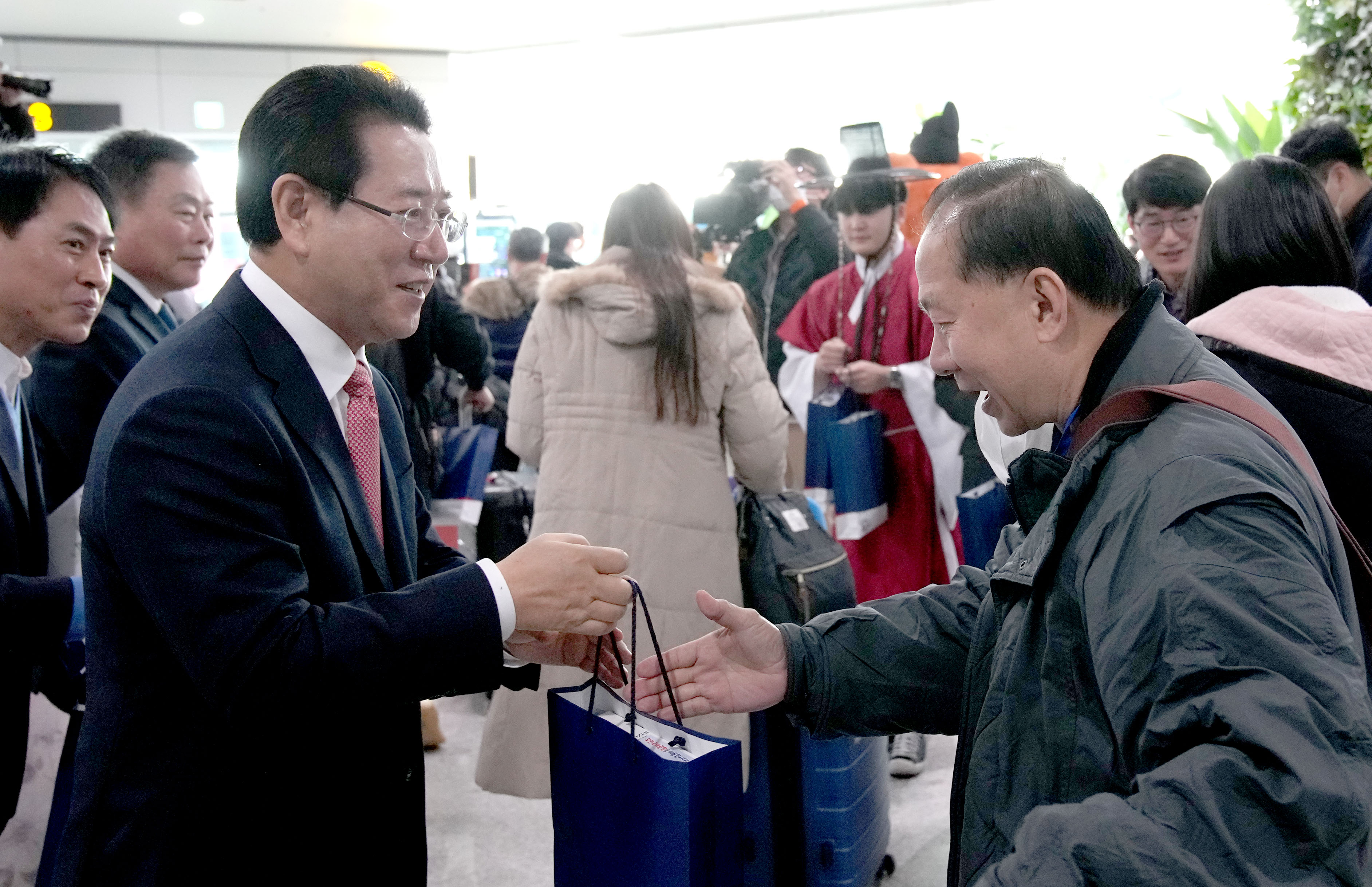 태국 전세기 무안국제공항 첫입국 환영식3