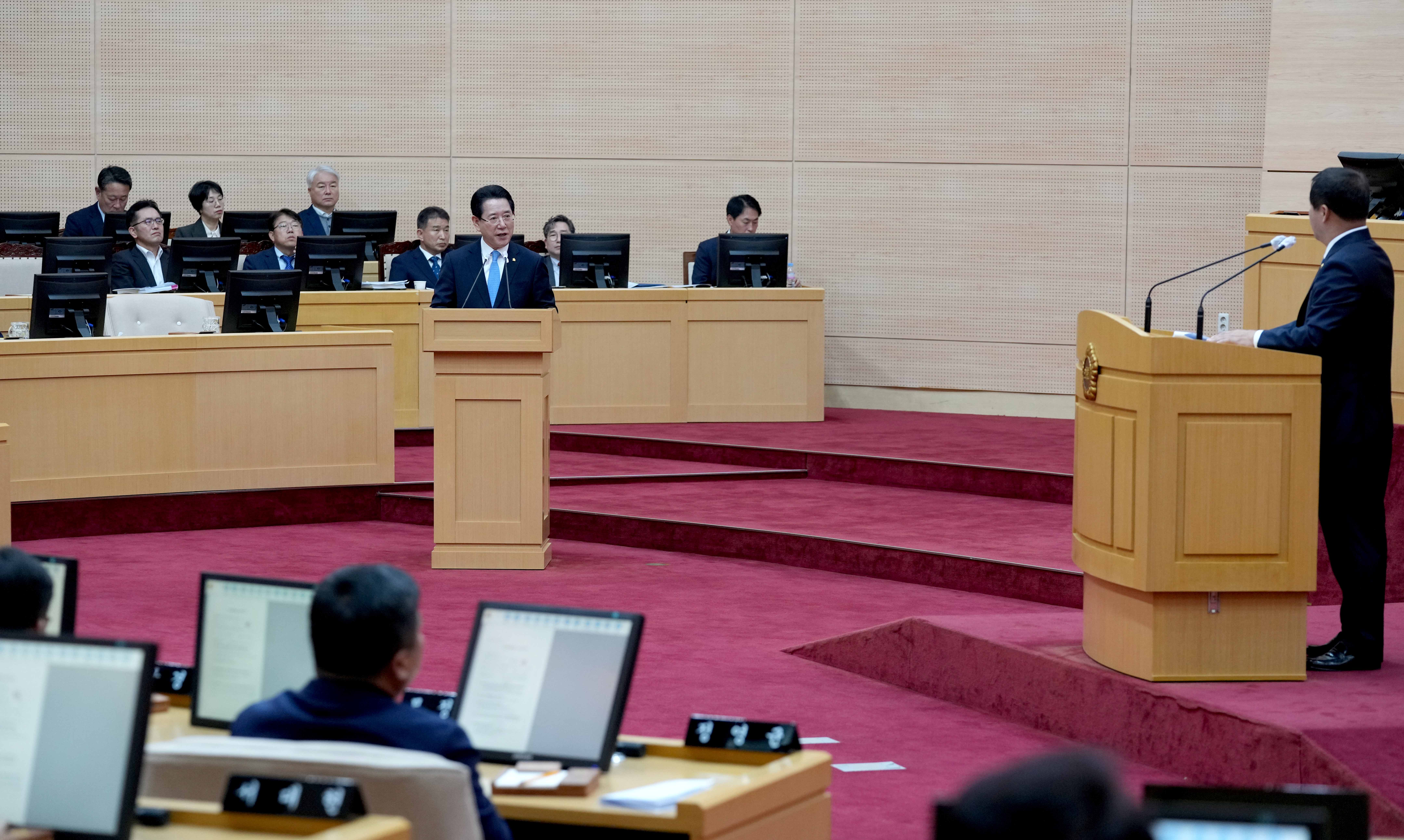 제370회 임시회 2차 본회의 도정질문 답변2