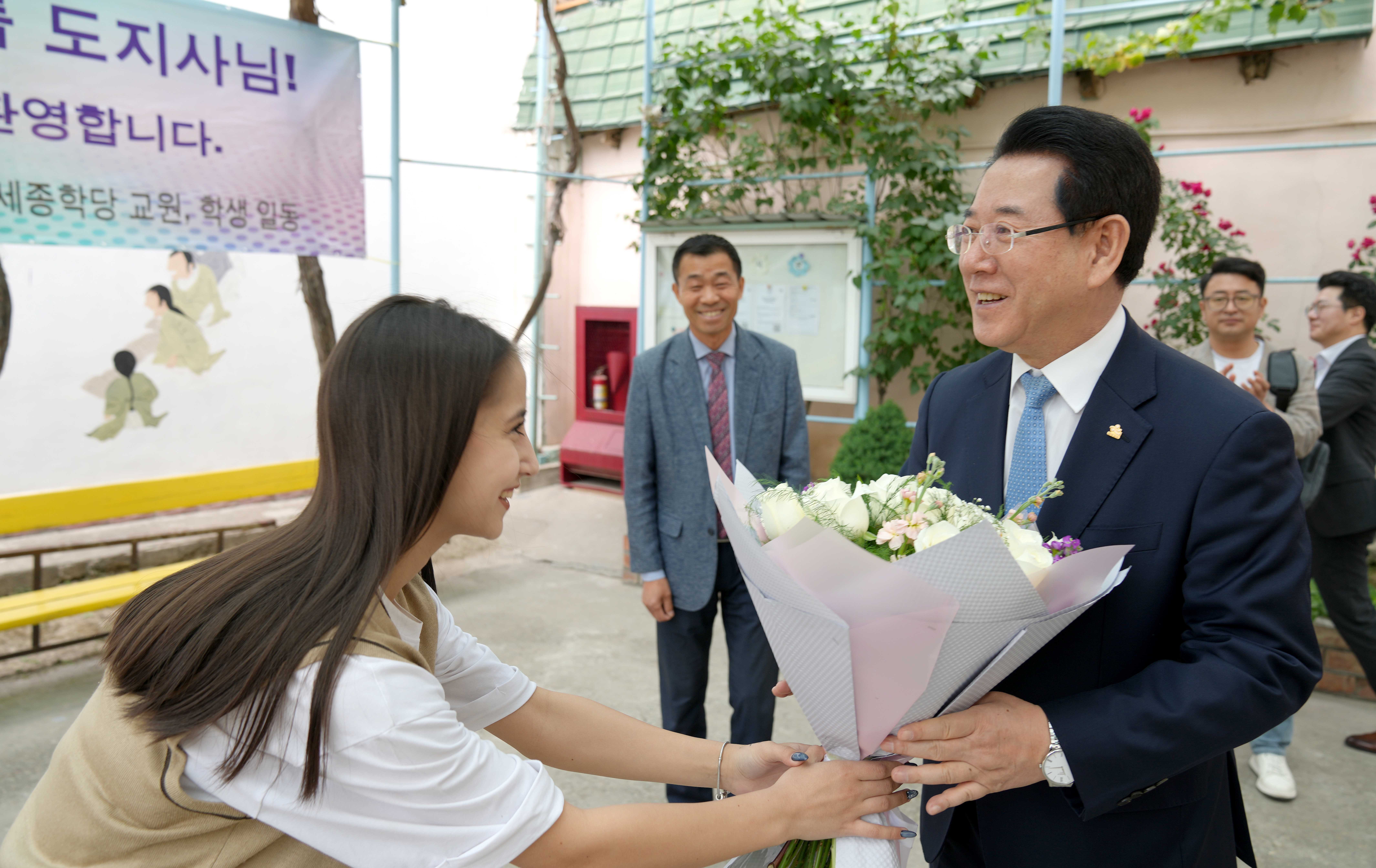 우즈베키스탄 세종학당 타슈켄트 방문1