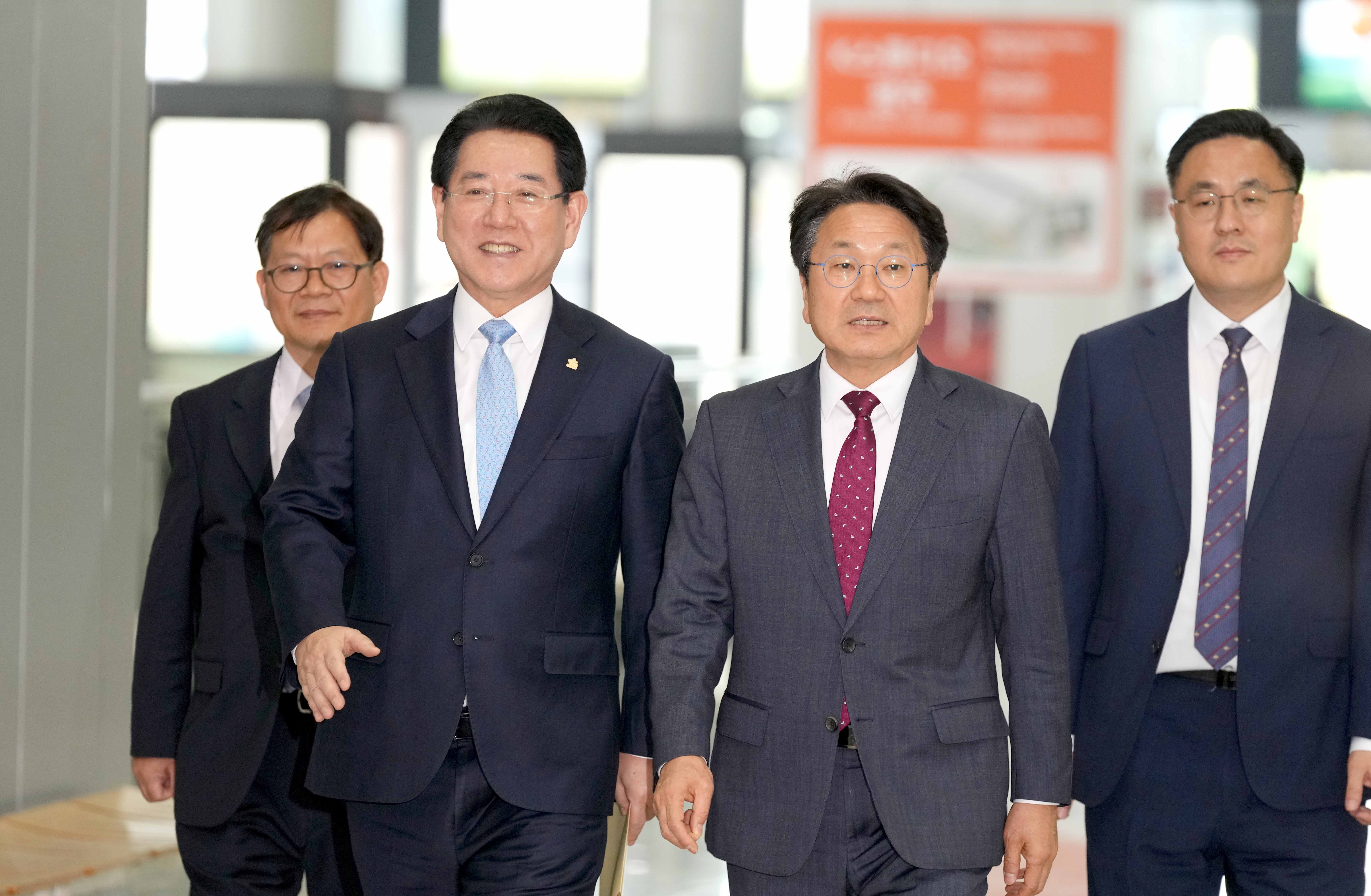 전남도-광주시 광주군공항 이전 문제 협의 만남1