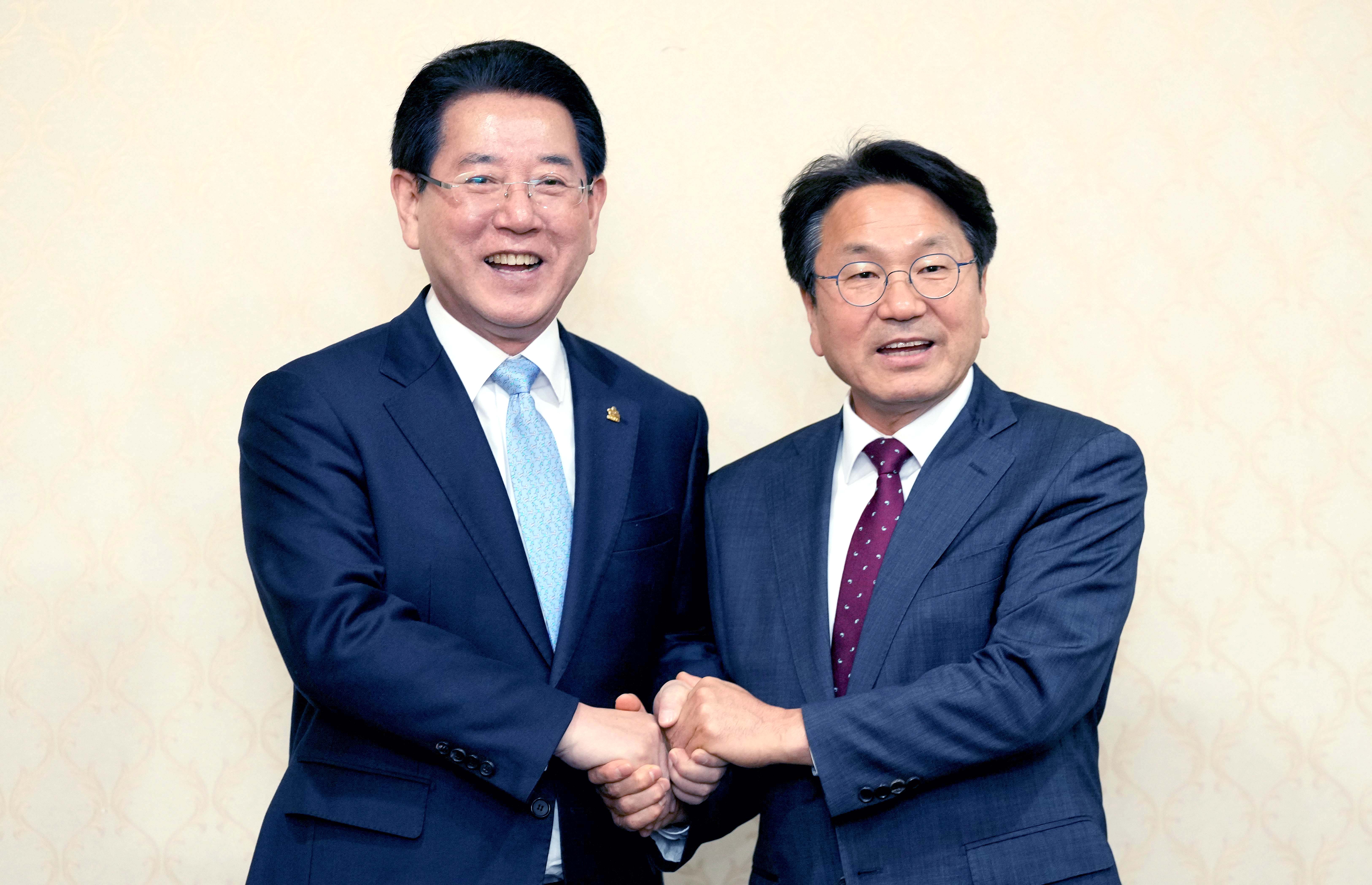 전남도-광주시 광주군공항 이전 문제 협의 만남1
