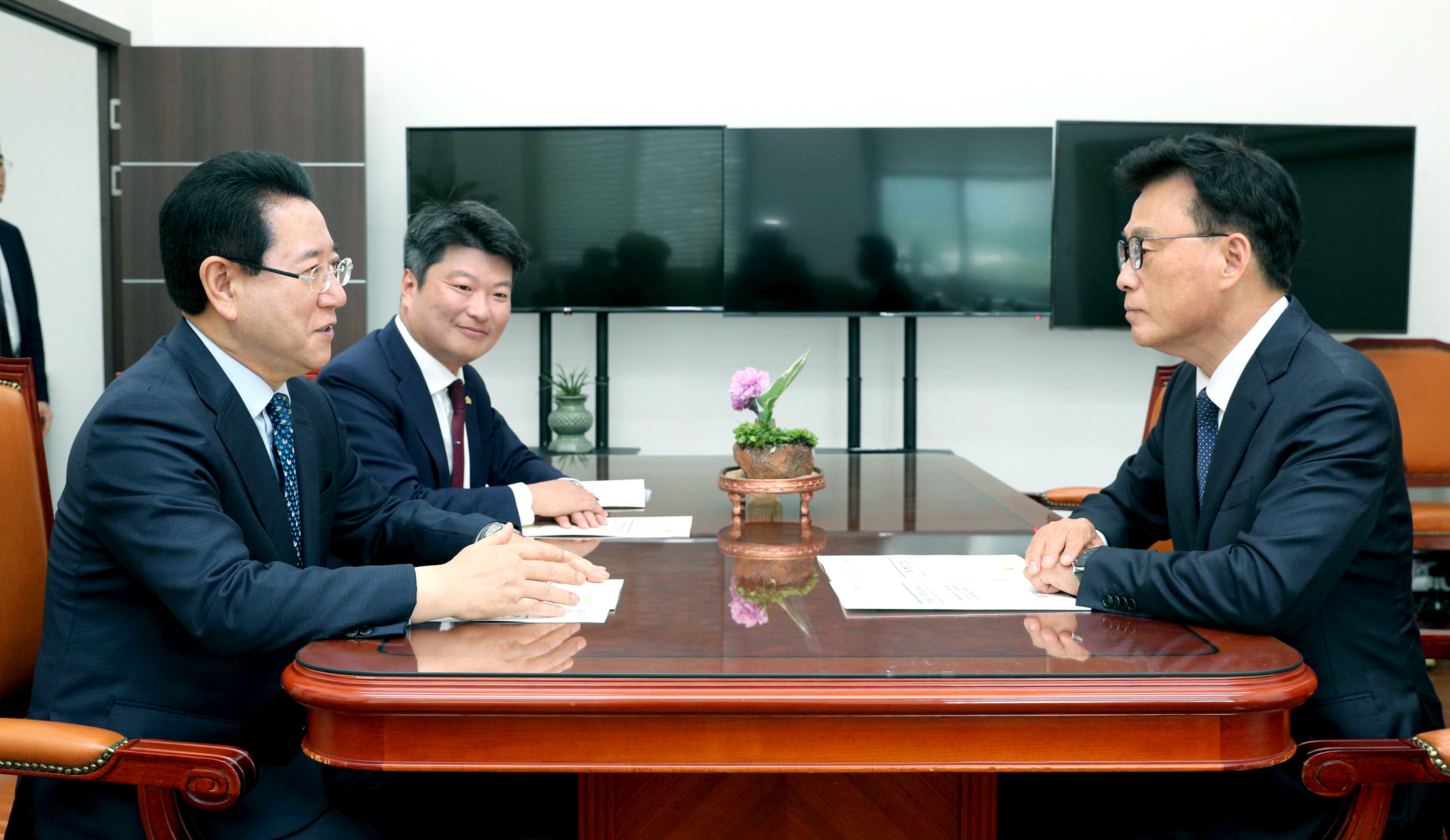 박광온 더불어 민주당 원내대표 면담1