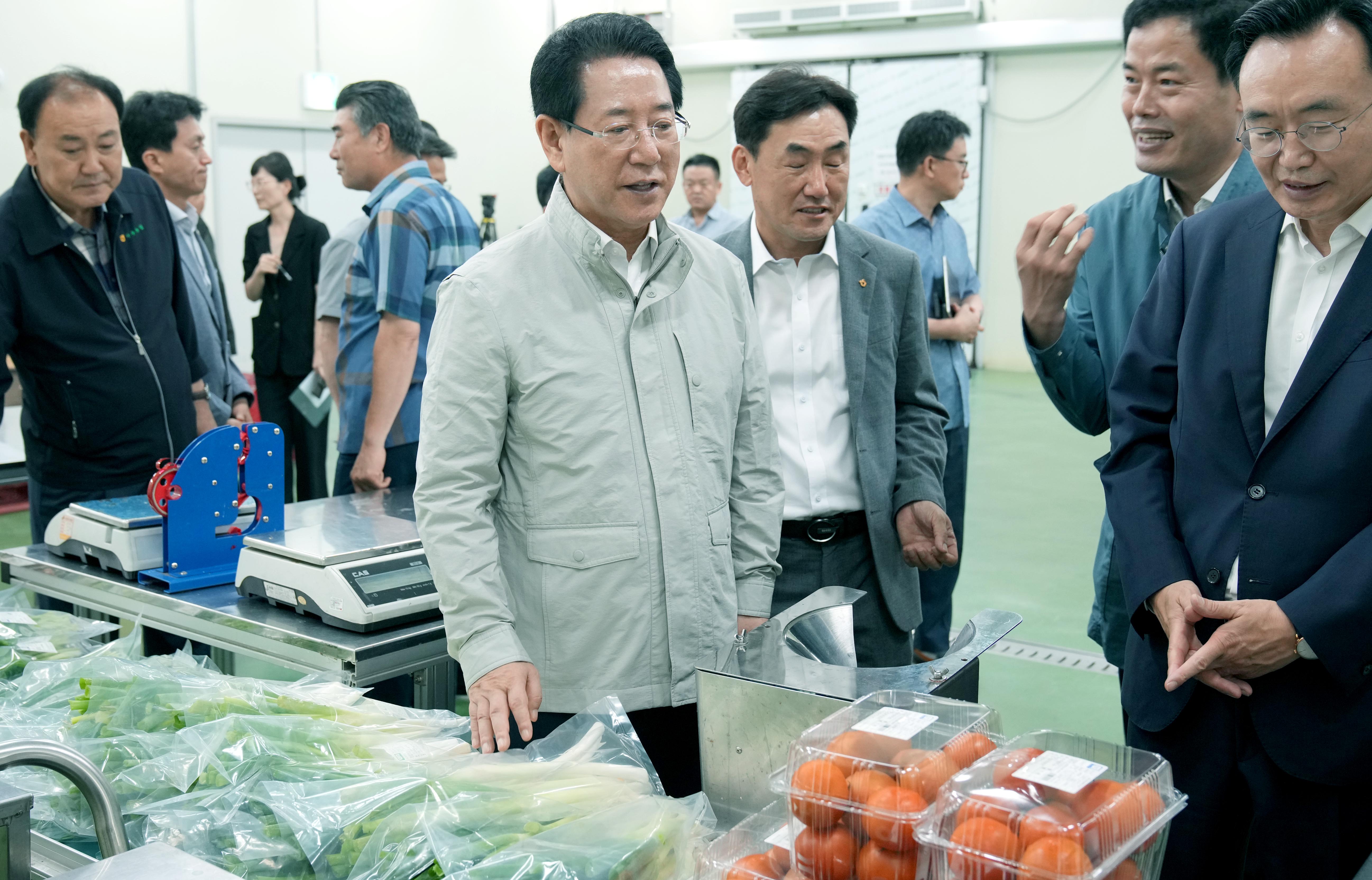 집중호우에 따른 농산물 가격 안정화 현장 점검1