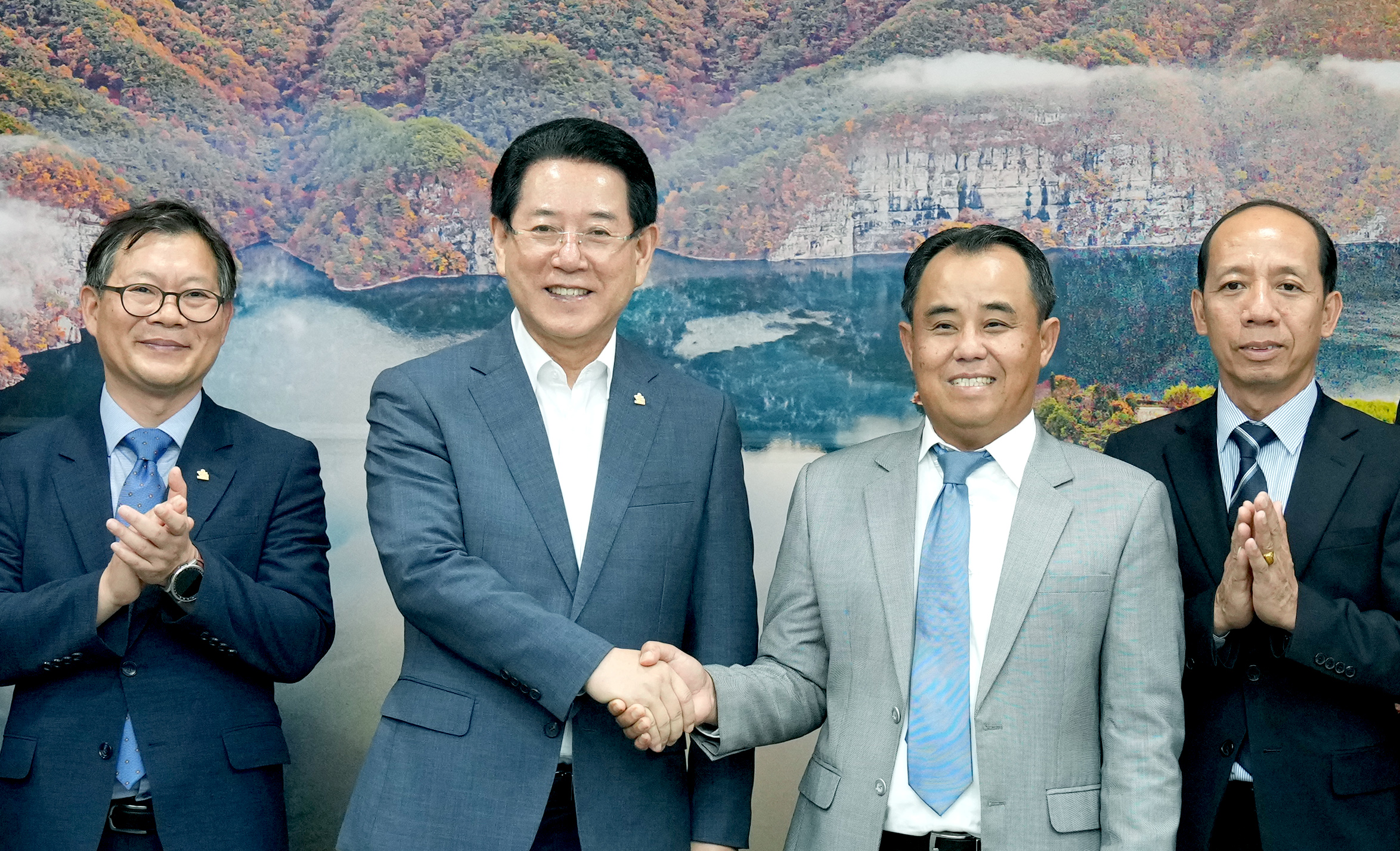 계절근로자 관련 라오스 노동부차관 면담1