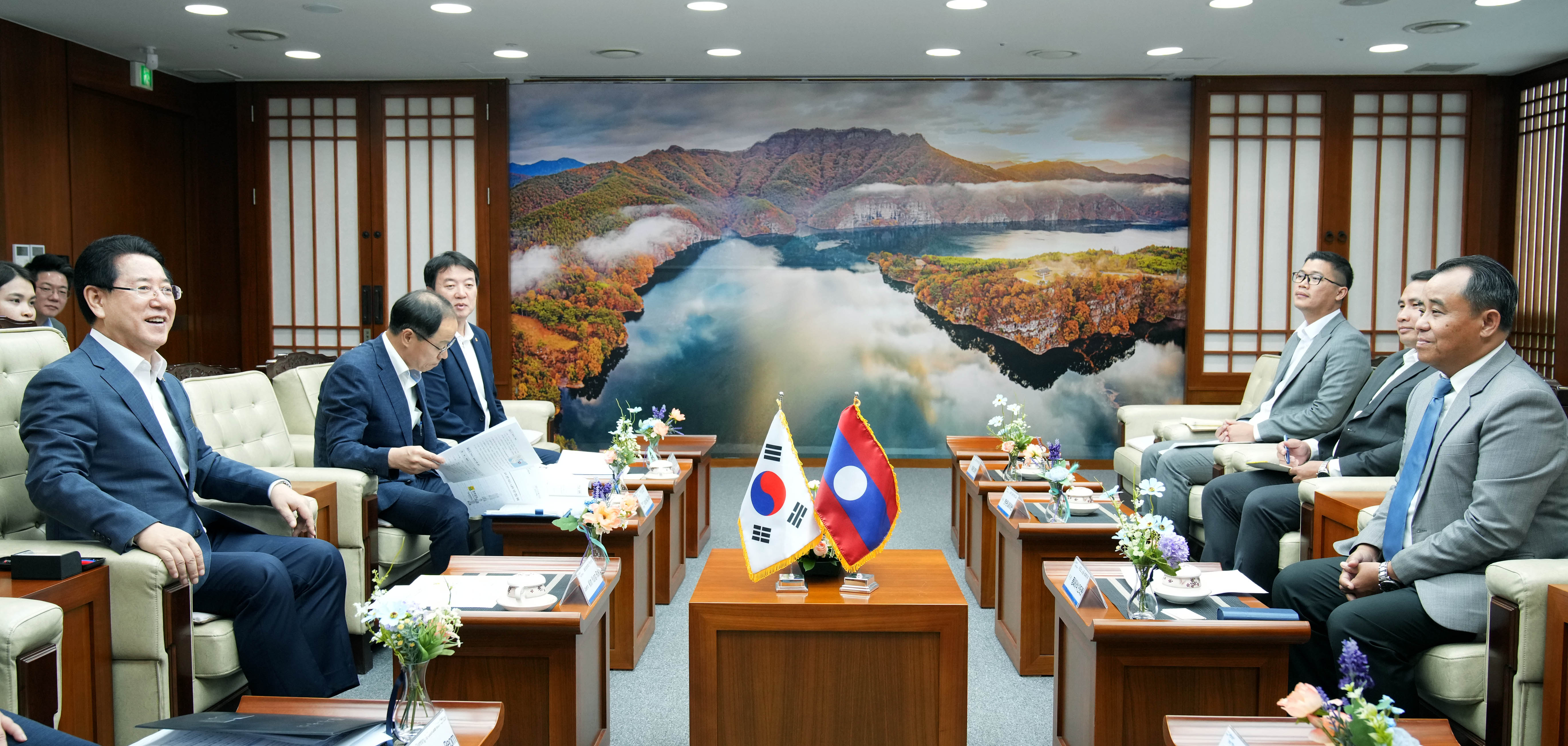 계절근로자 관련 라오스 노동부차관 면담5