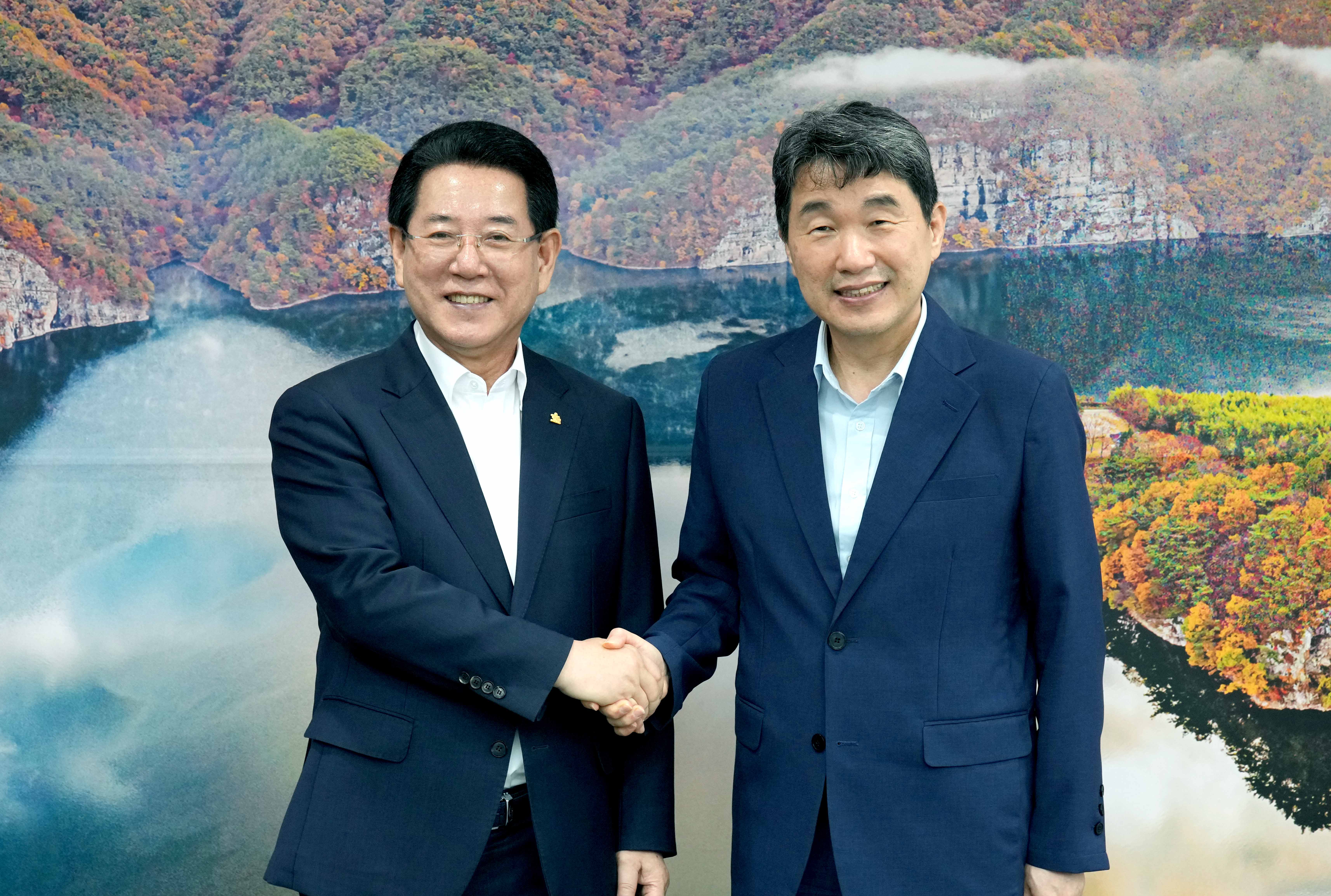 이주호 사회부총리 겸 교육부장관 환담2