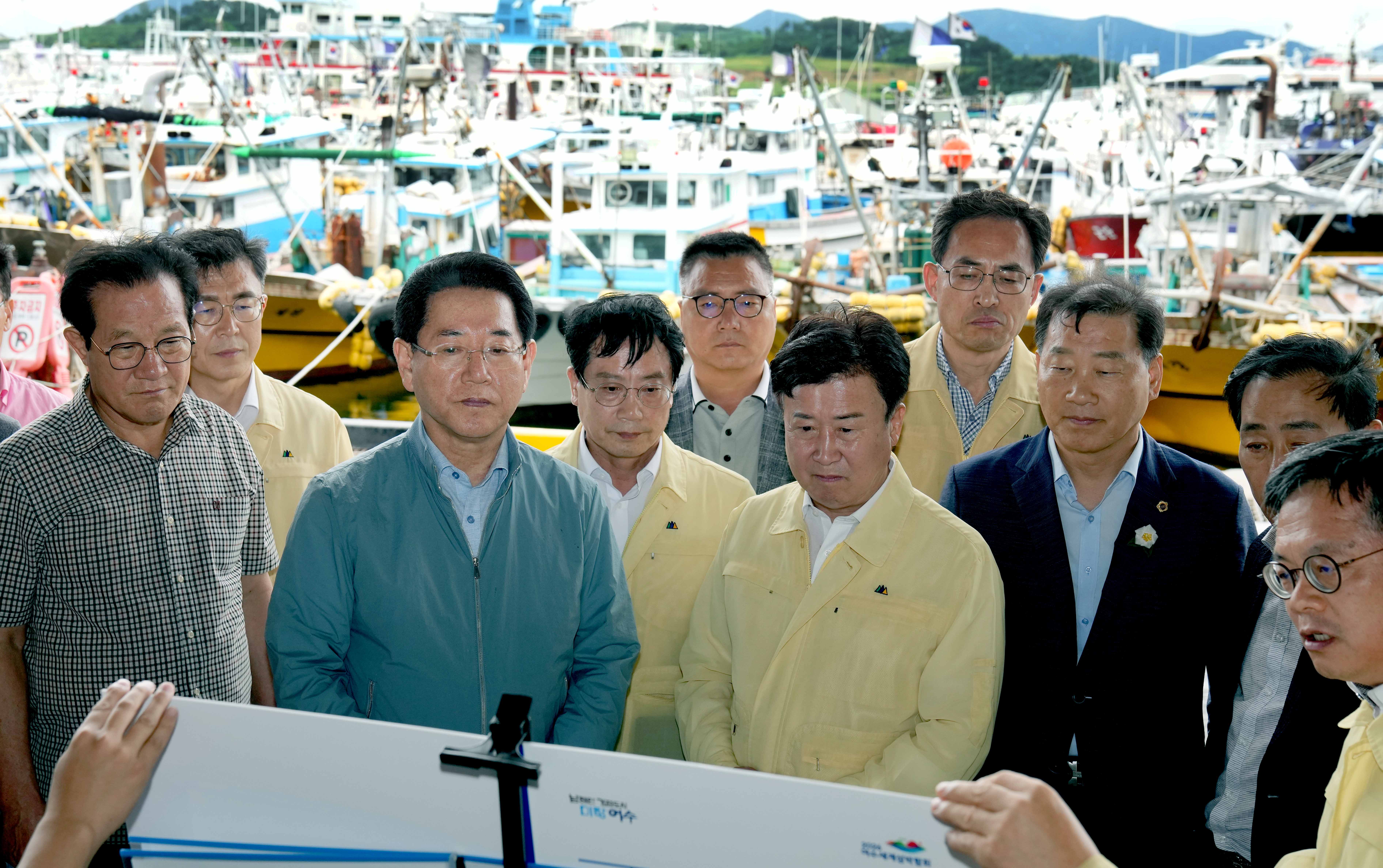 제6호 태풍 ‘카눈’ 사전대비 여수 국동항 현장 점검4