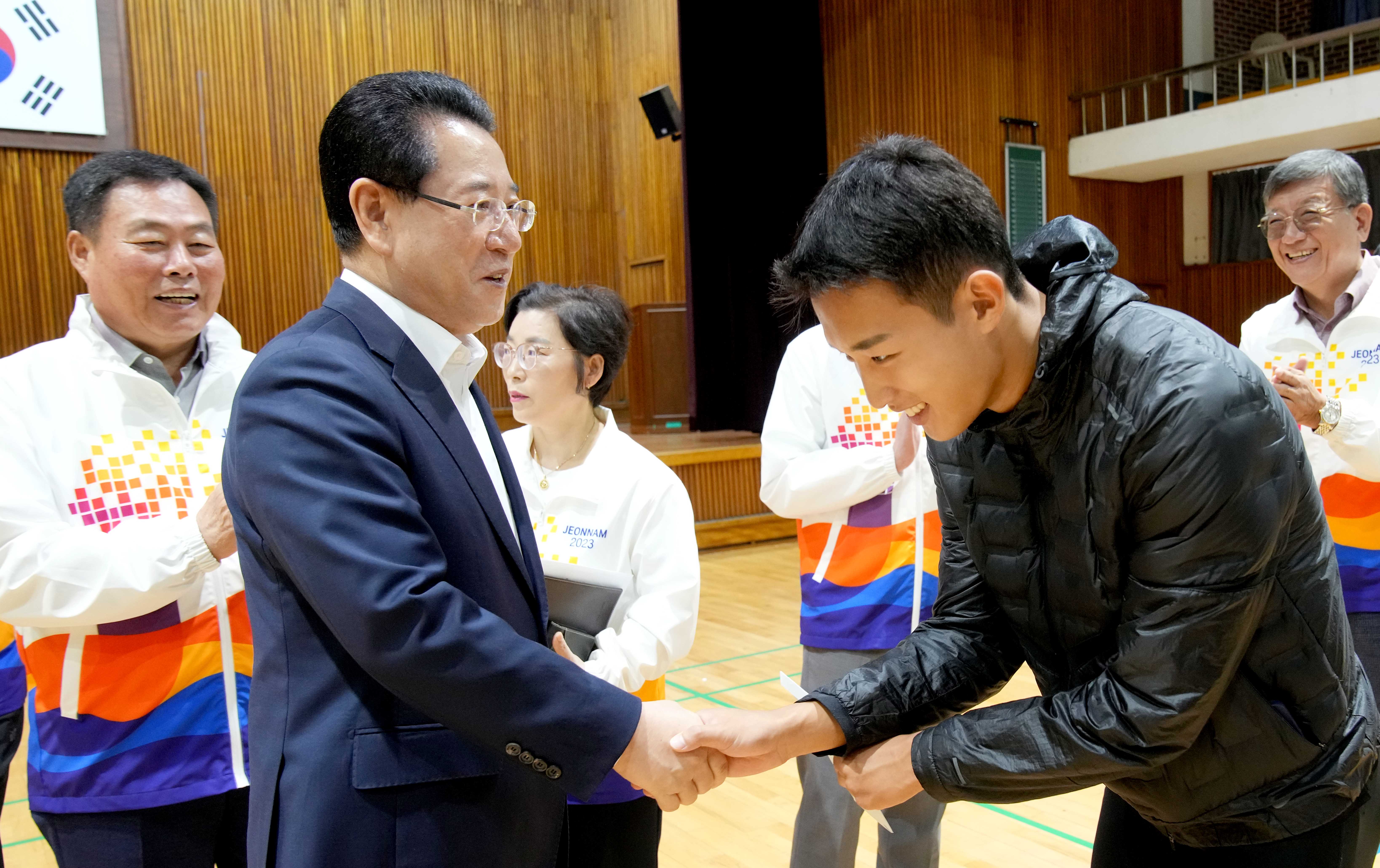 전국체육대회 전남체육고 선수단 격려3