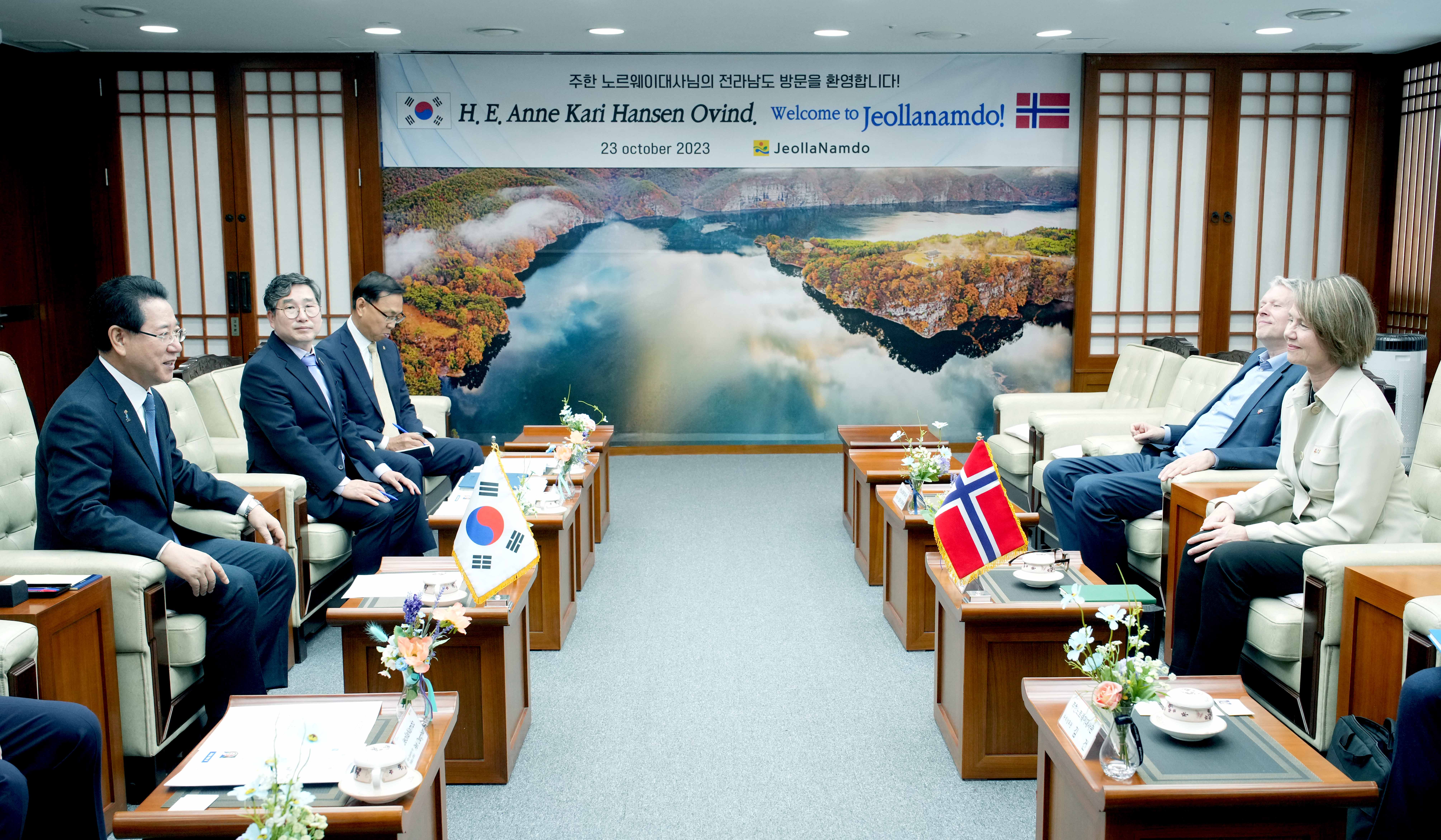 안네 카리 한센 오빈드 주한 노르웨이 대사 면담4