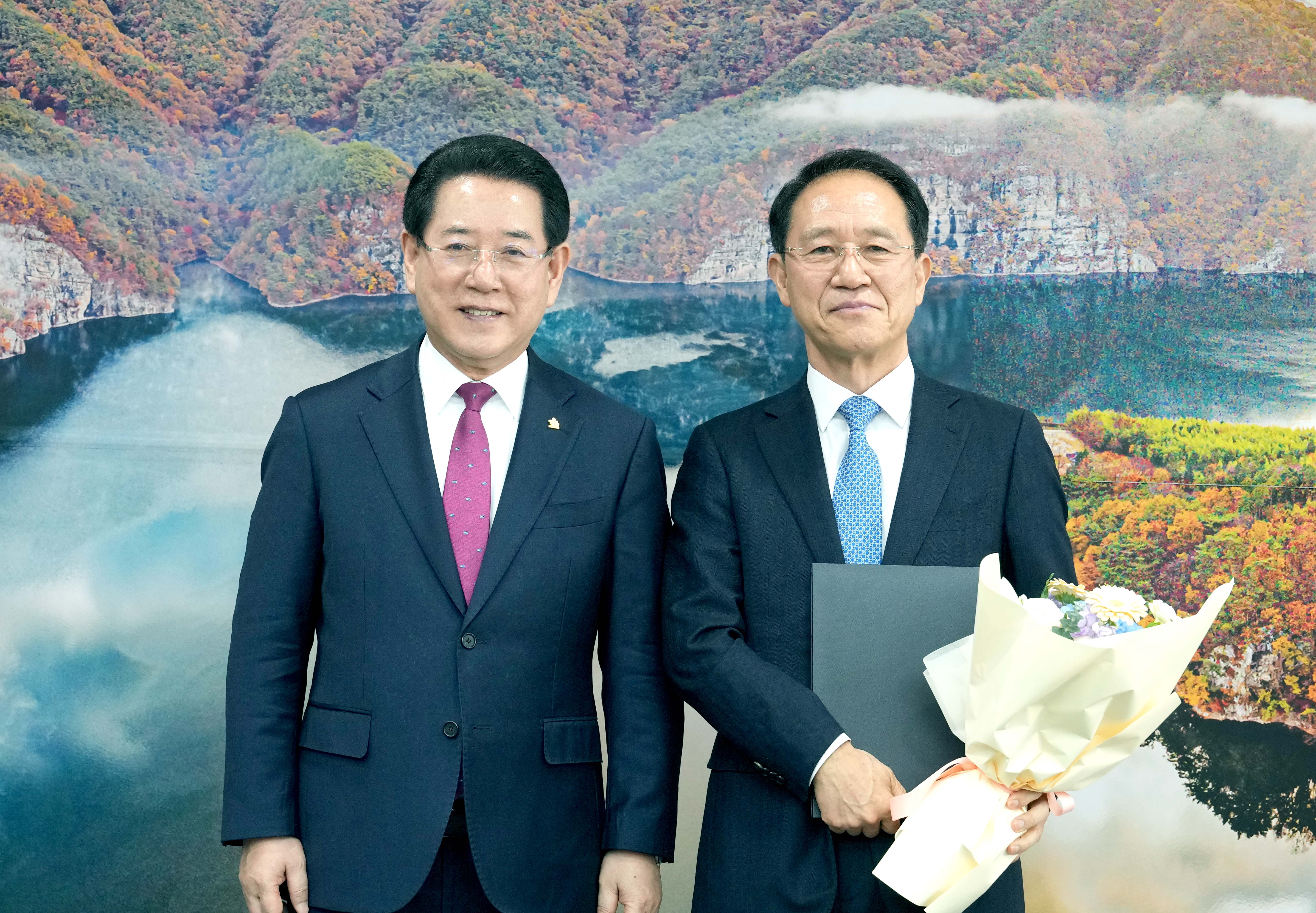 김재성 제13대 남도학숙 원장 위촉장 수여2