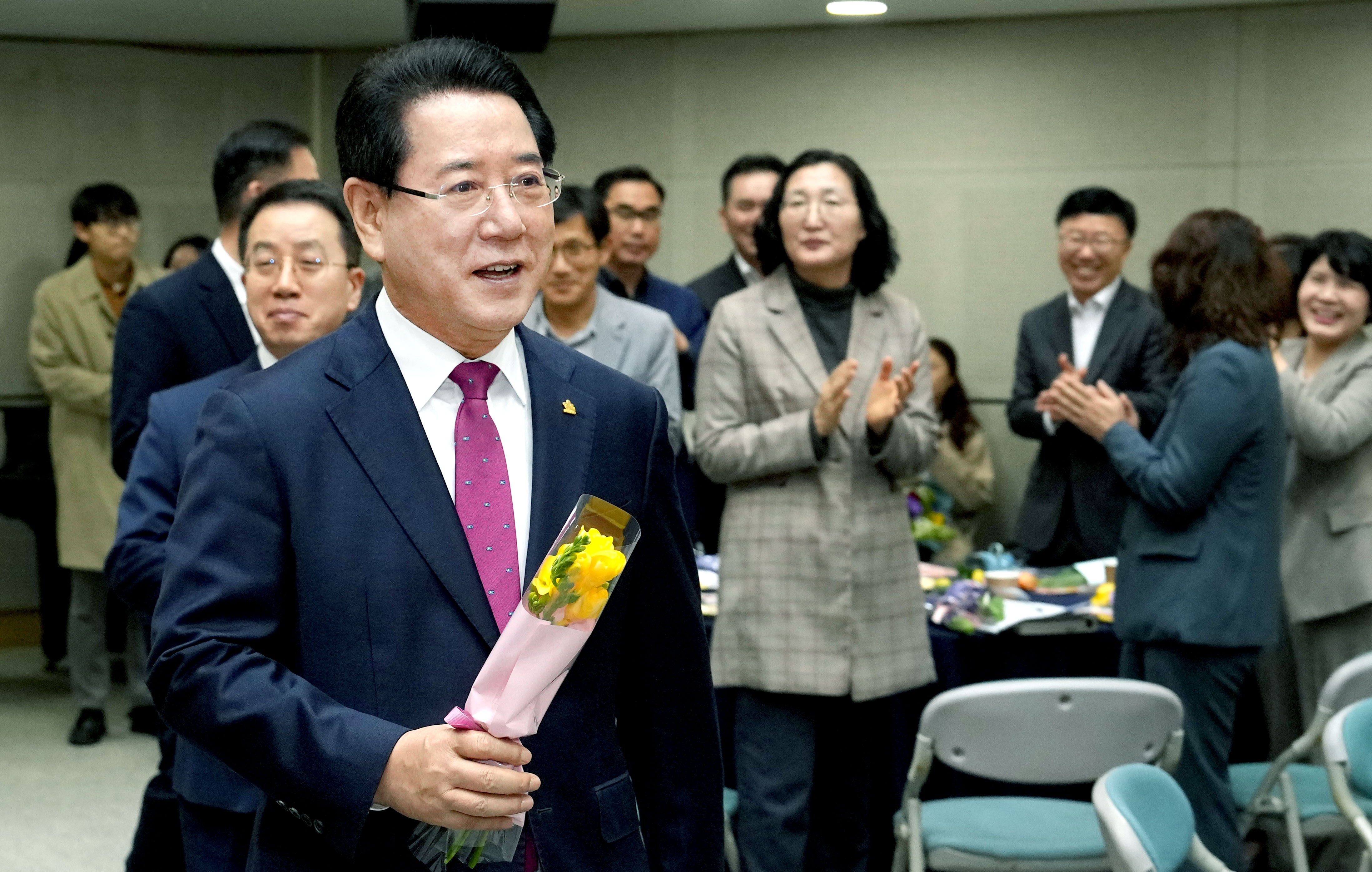 공감 소통 ‘4월 정례조회’ 친환경농업대상 시상3