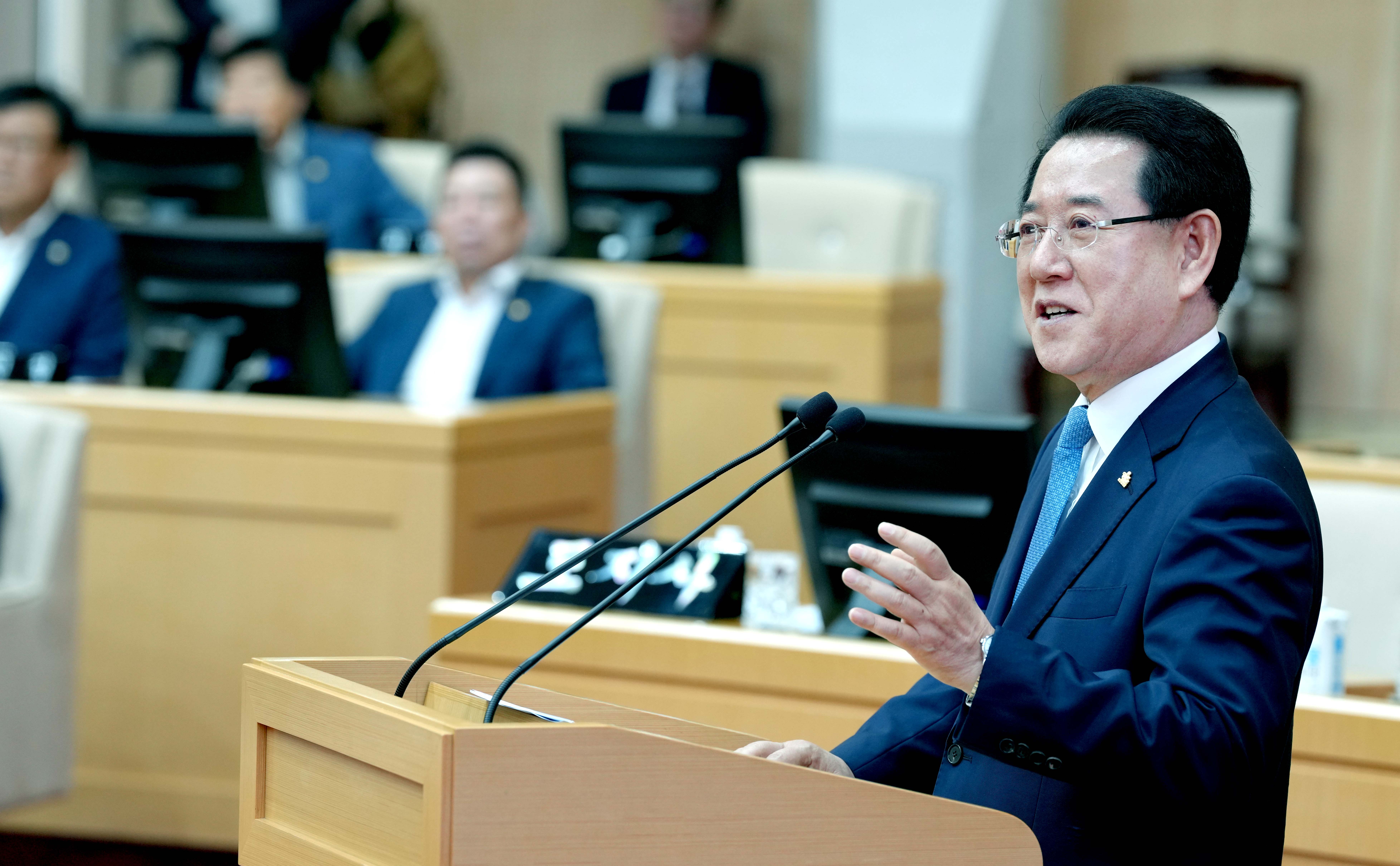 전남도의회 제380회 임시회 제2차 본회의 도정질의 답변1