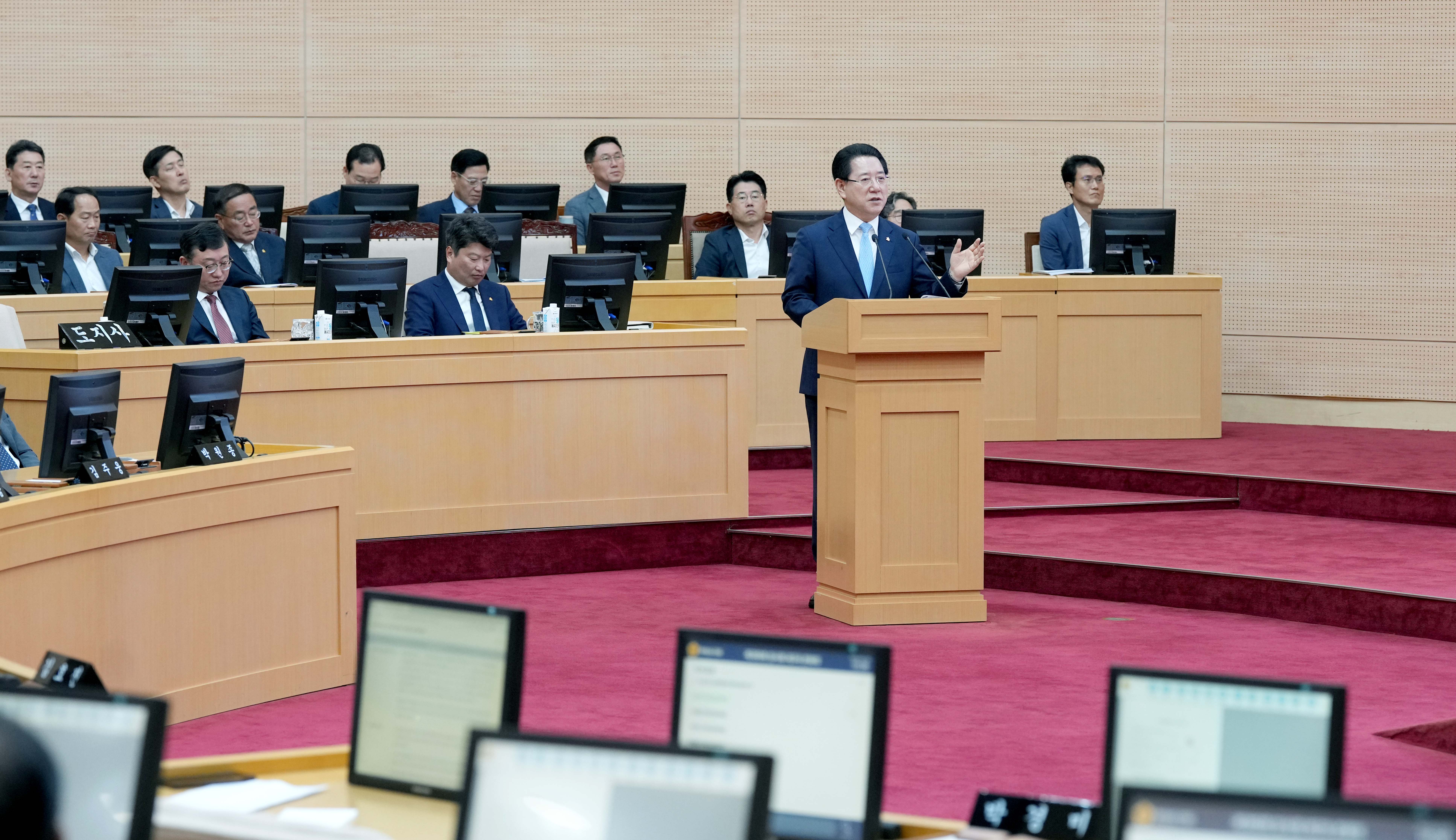 전남도의회 제380회 임시회 제3차 본회의 도정질의 답변2