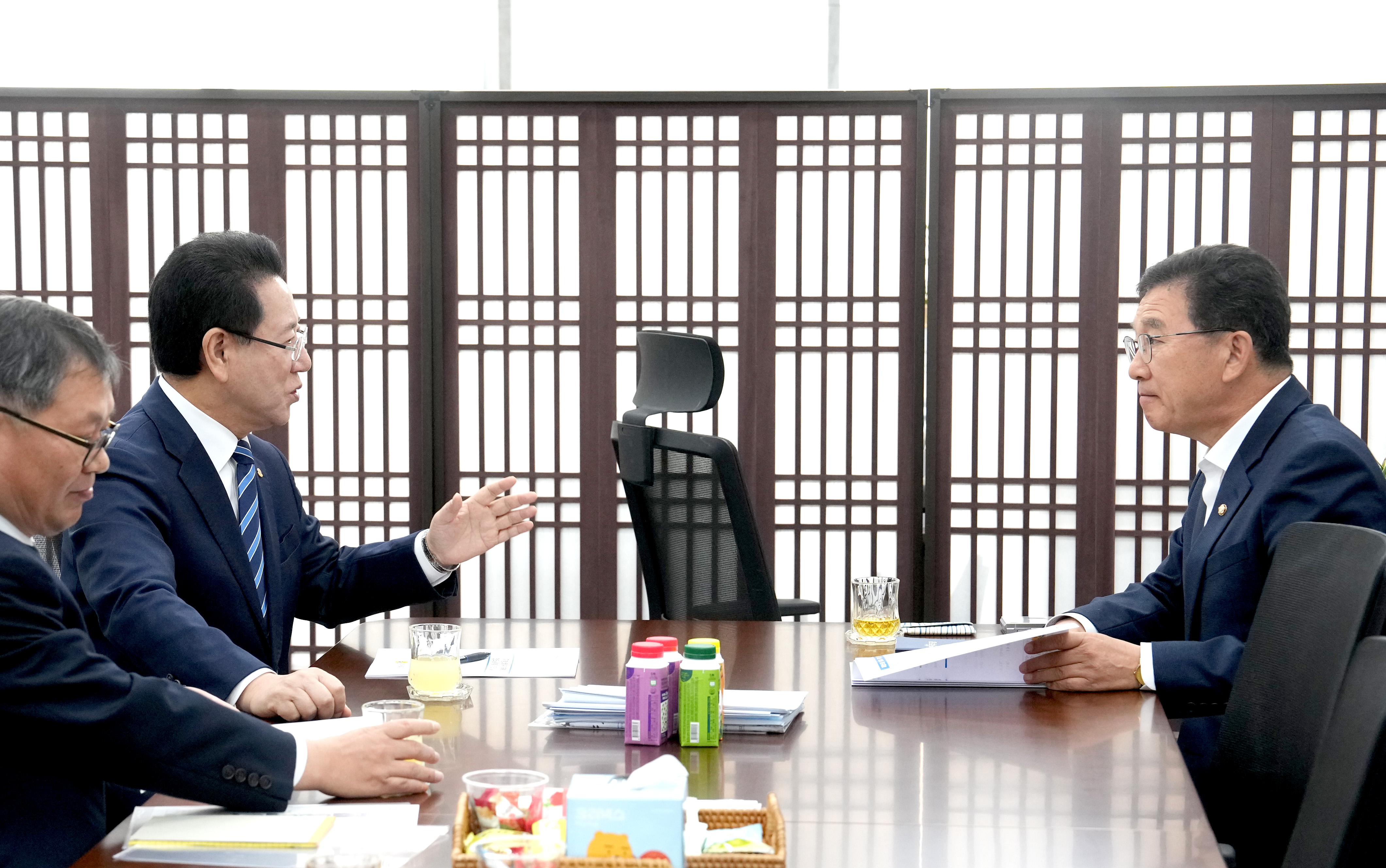 신정훈 국회 행안위원장 면담1