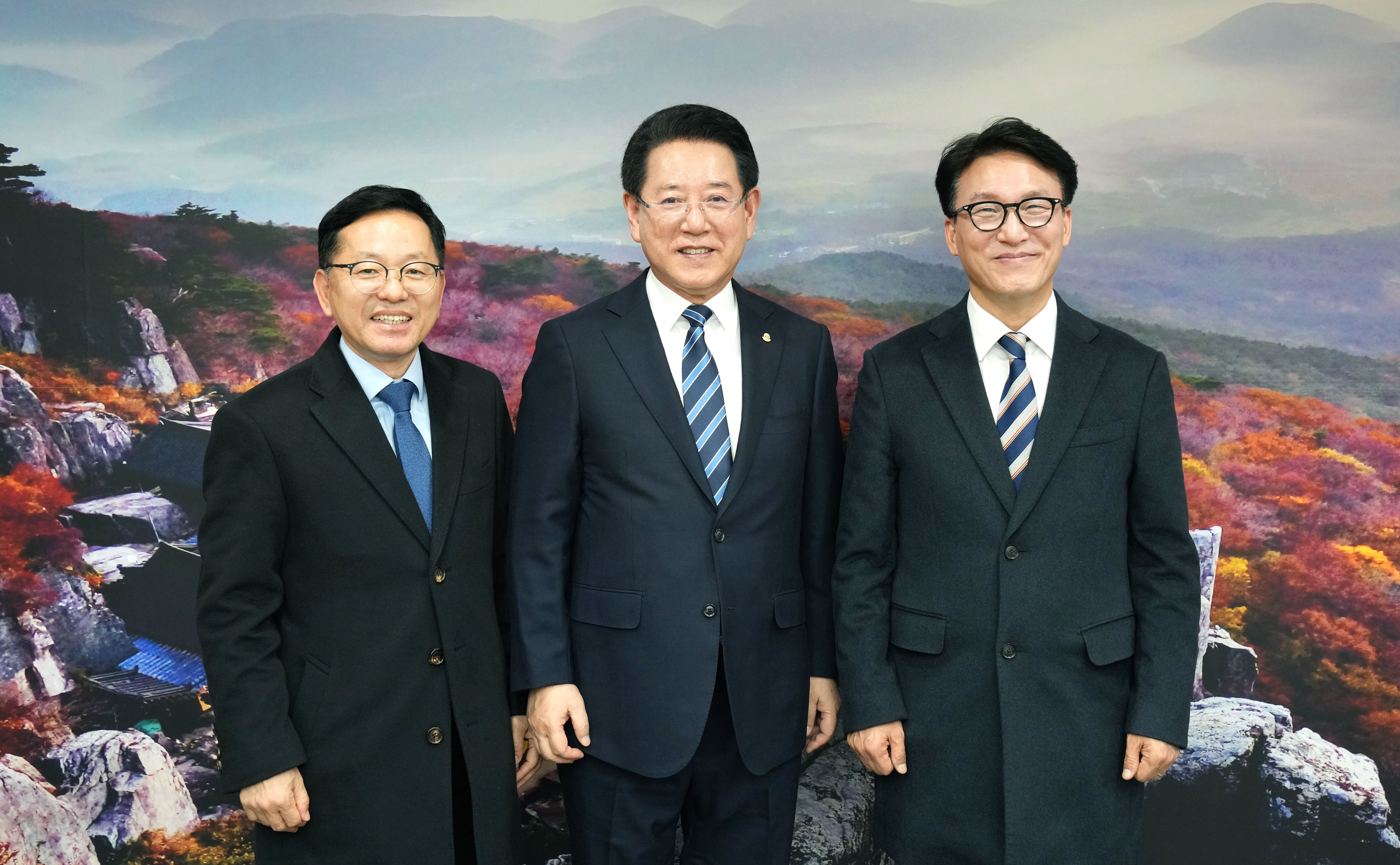 더불어민주당 김민석 최고위원, 김문수 국회의원 면담2