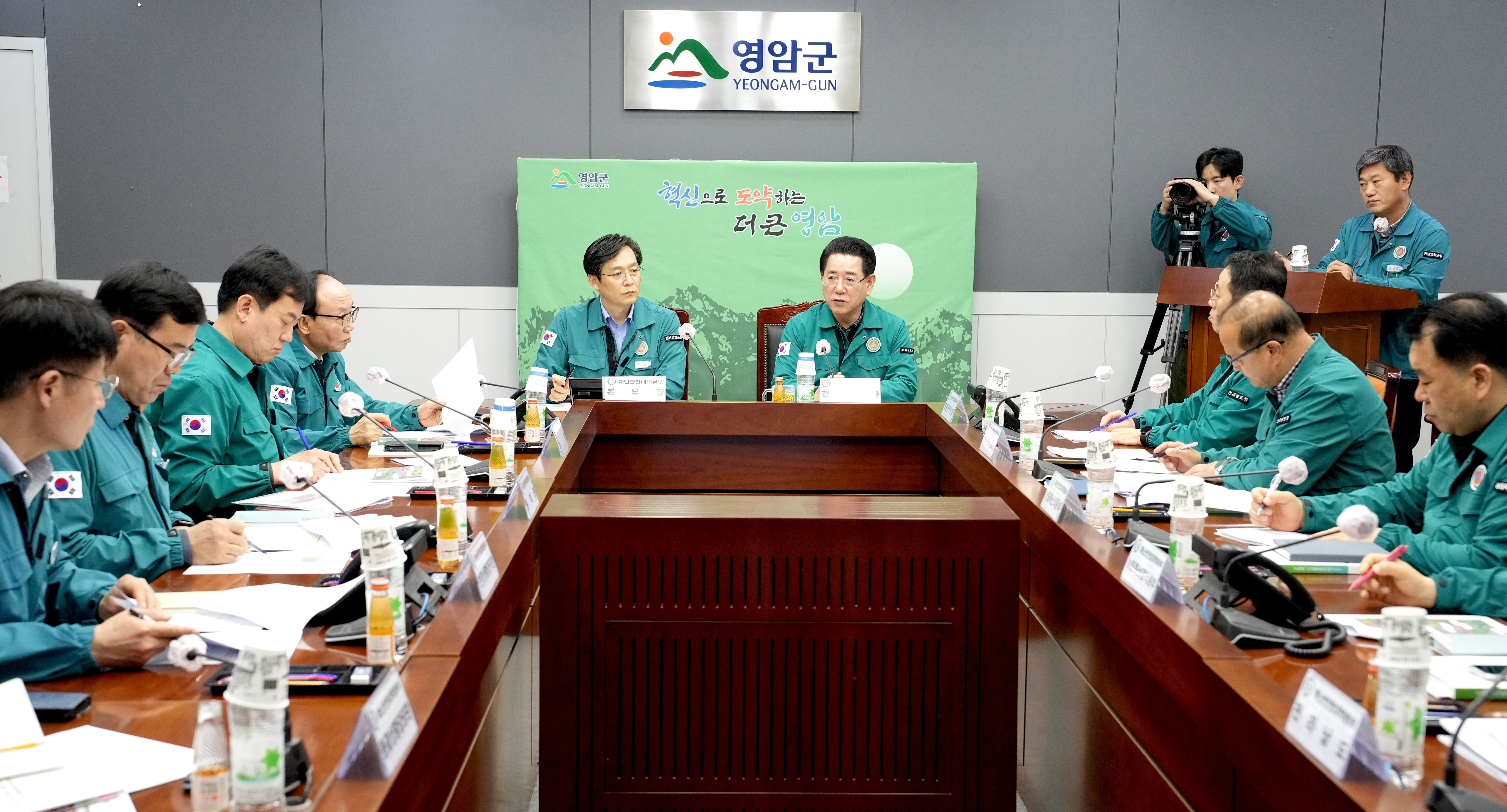 영암군 구제역 확산 방지 긴급 방역대책 점검2