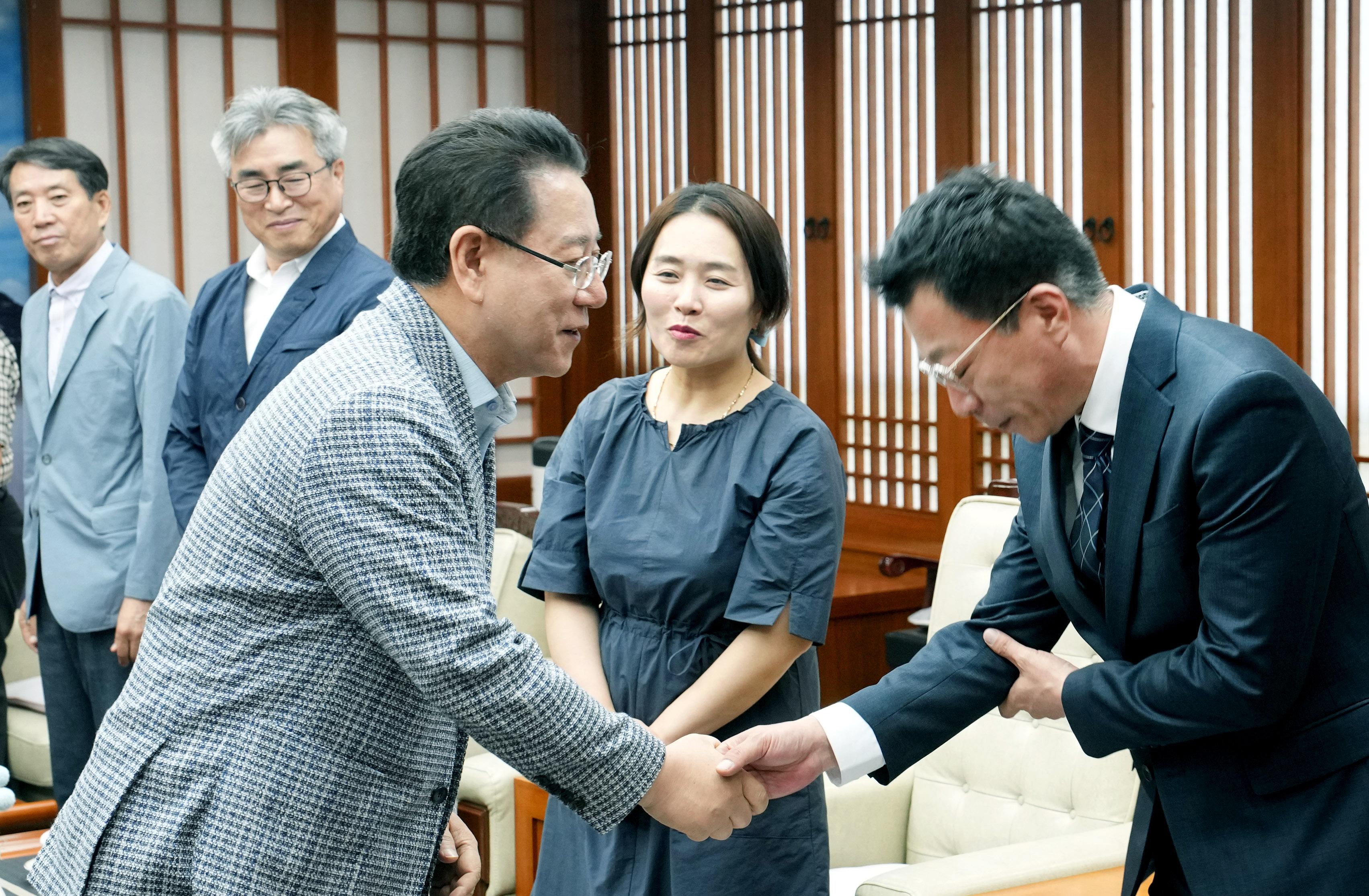 ‘12·29 제주항공 여객기 참사’ 희생자 제2기 유가족협의회 대표단 면담4