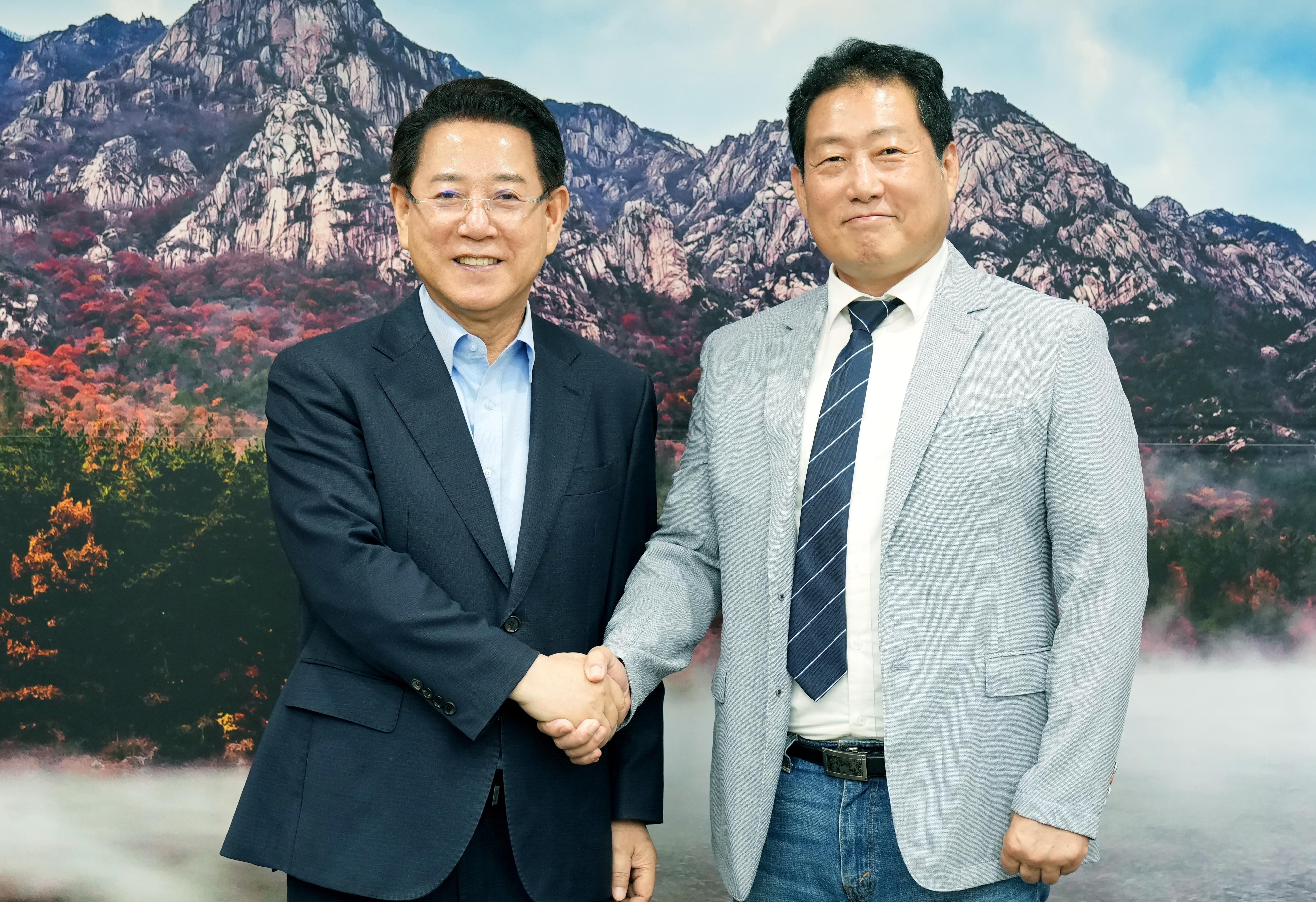 유동철 동의대 교수 면담2