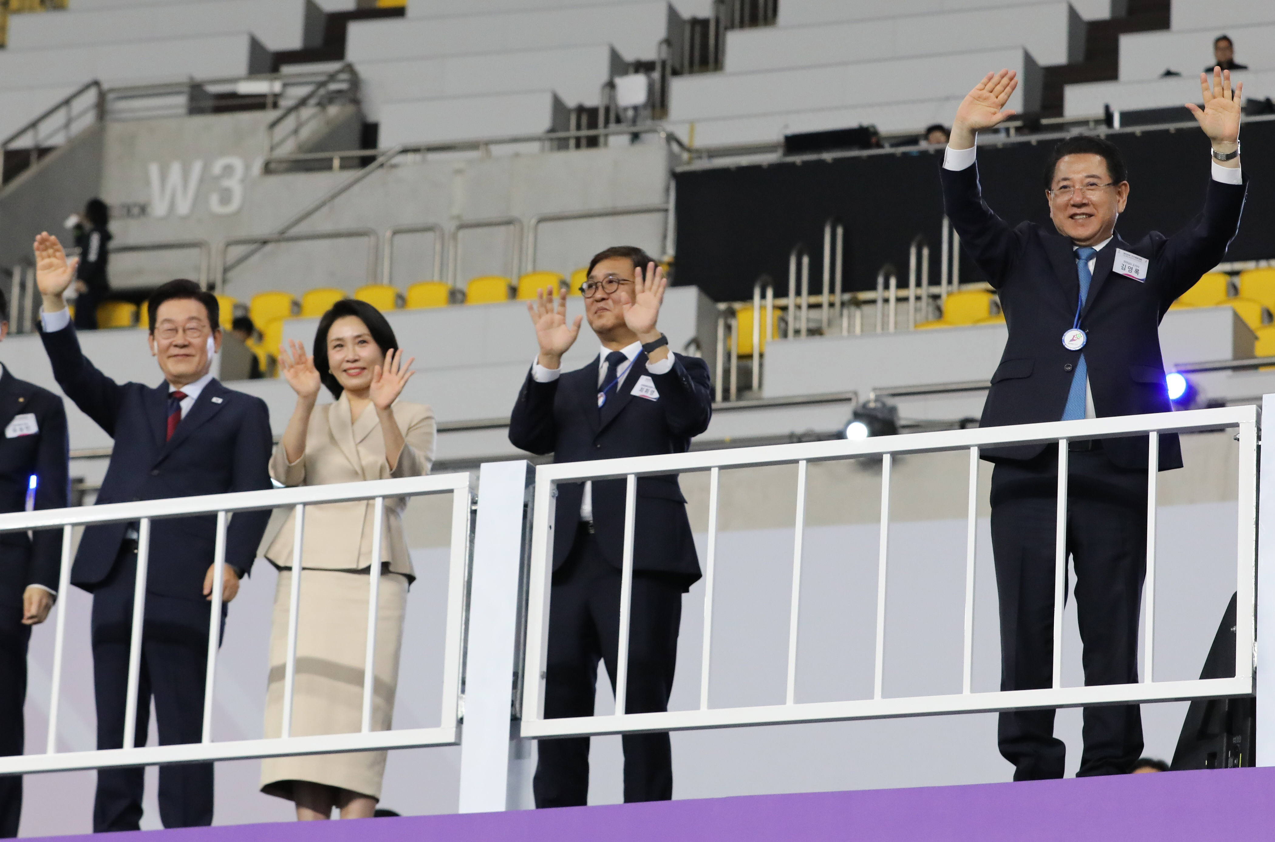 전국체전 개막식, 전남선수단 반기는 이재명 대통령과 김영록 도지사1