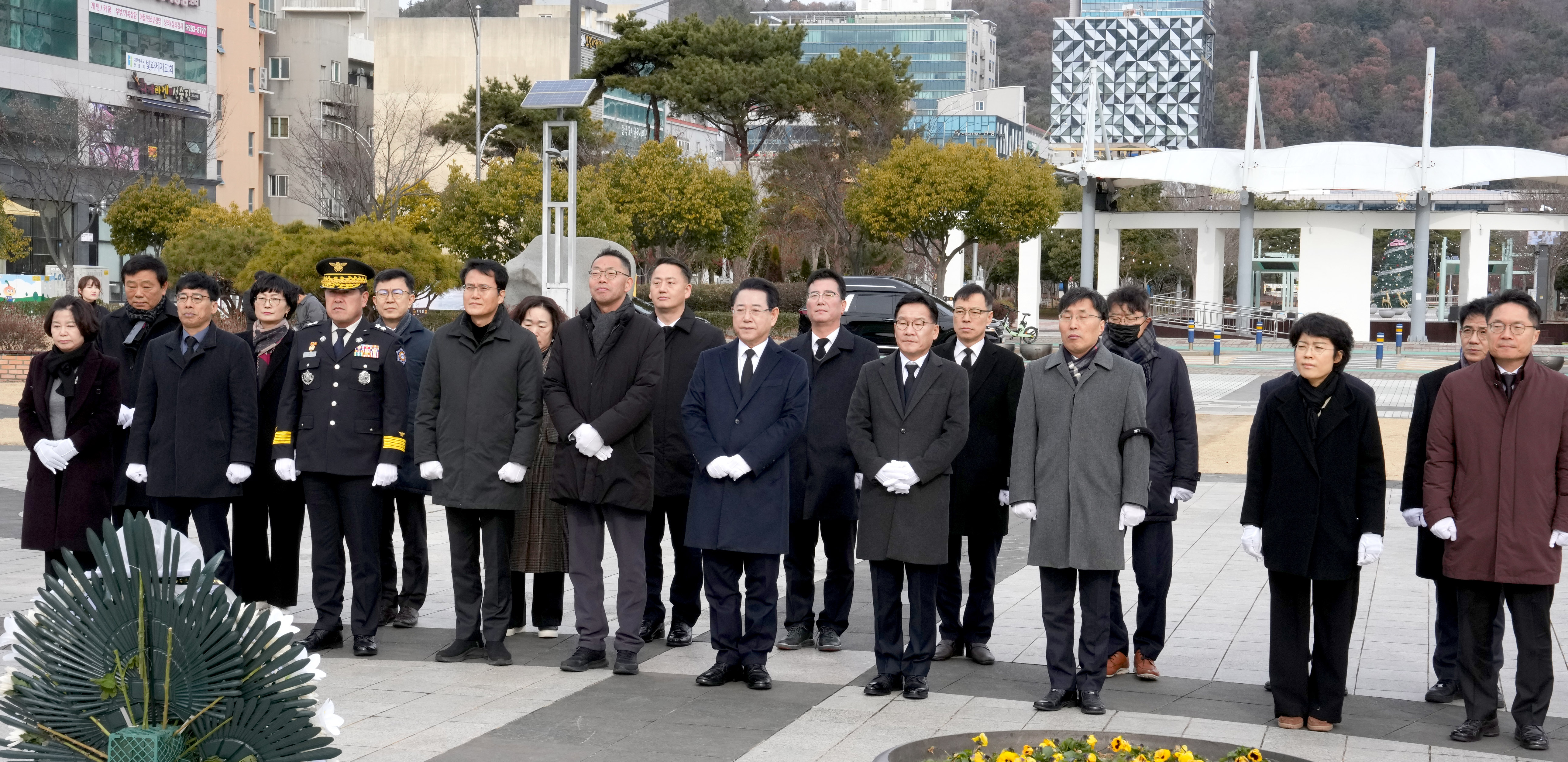 병오년 새해 무안 故김대중동상 참배5