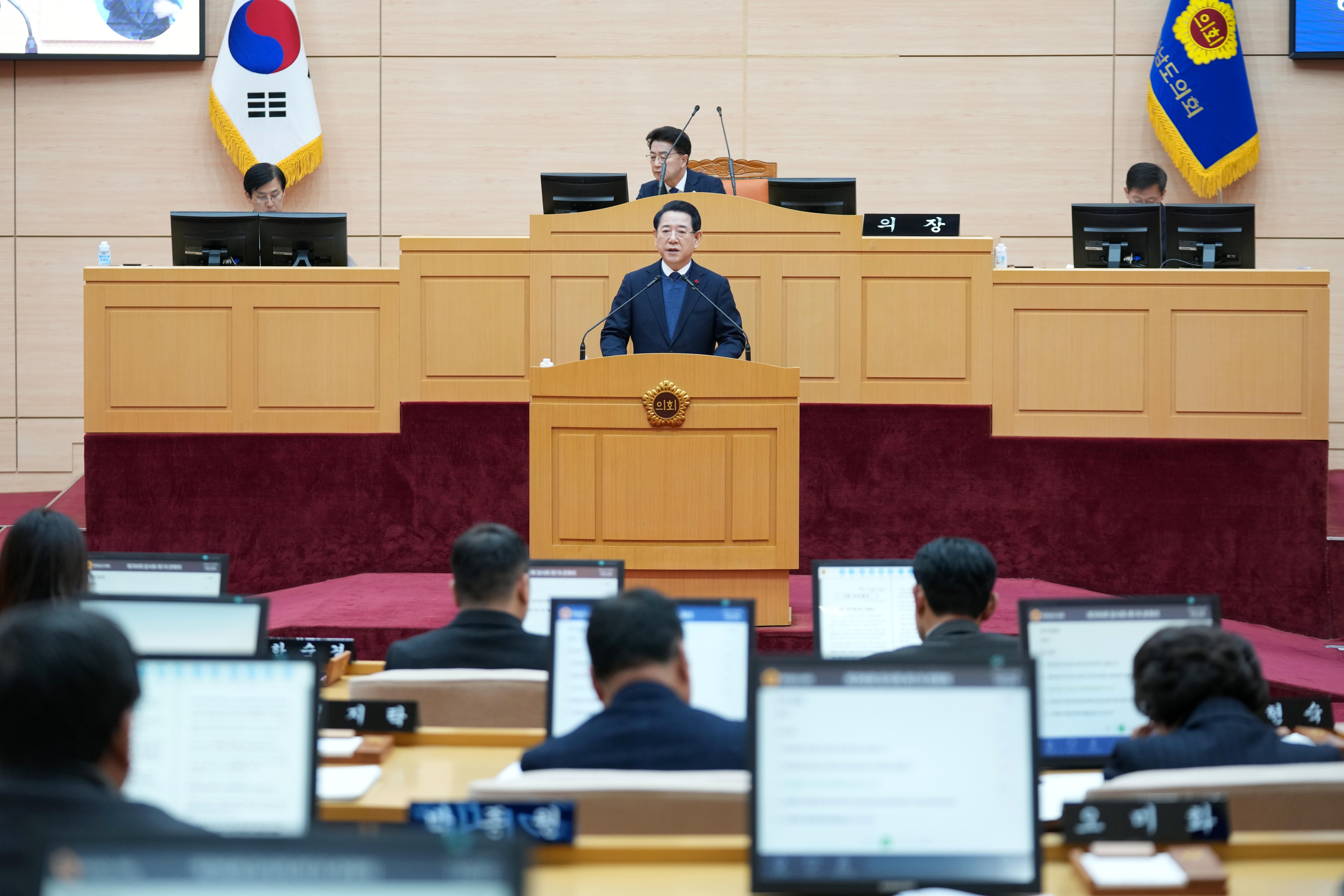 제396회 임시회 제1차 본회의 도정보고4