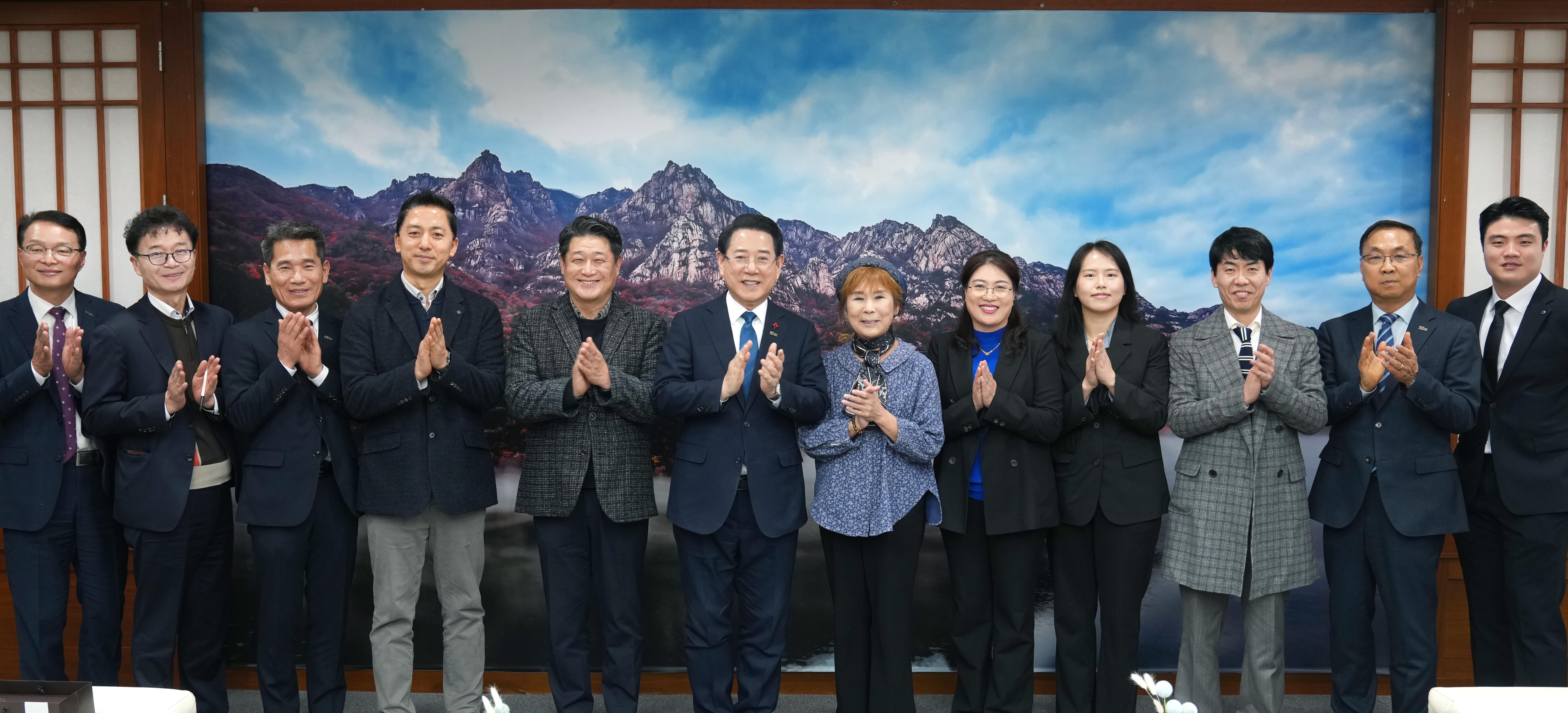 제니스 고 하와이 바이오이코노미 포럼 공동위원장 면담2