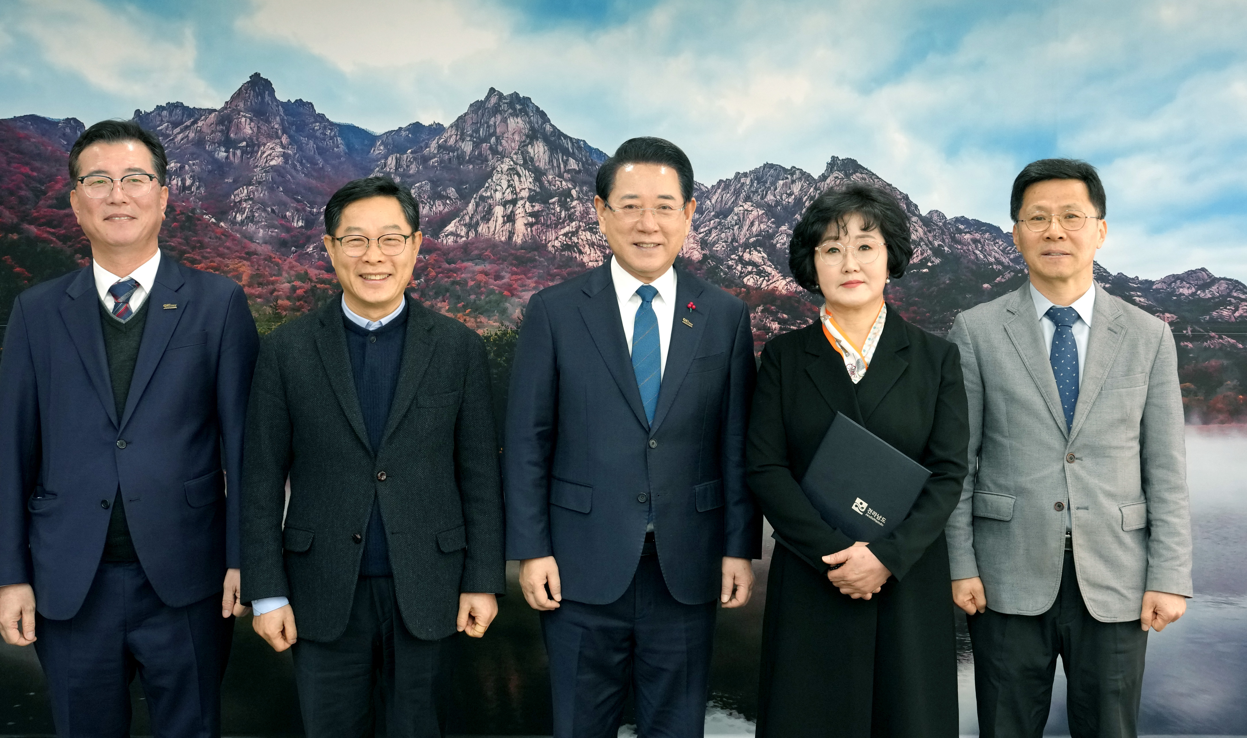 신미경 (재)전라남도사회서비스원장 임명장 수여2