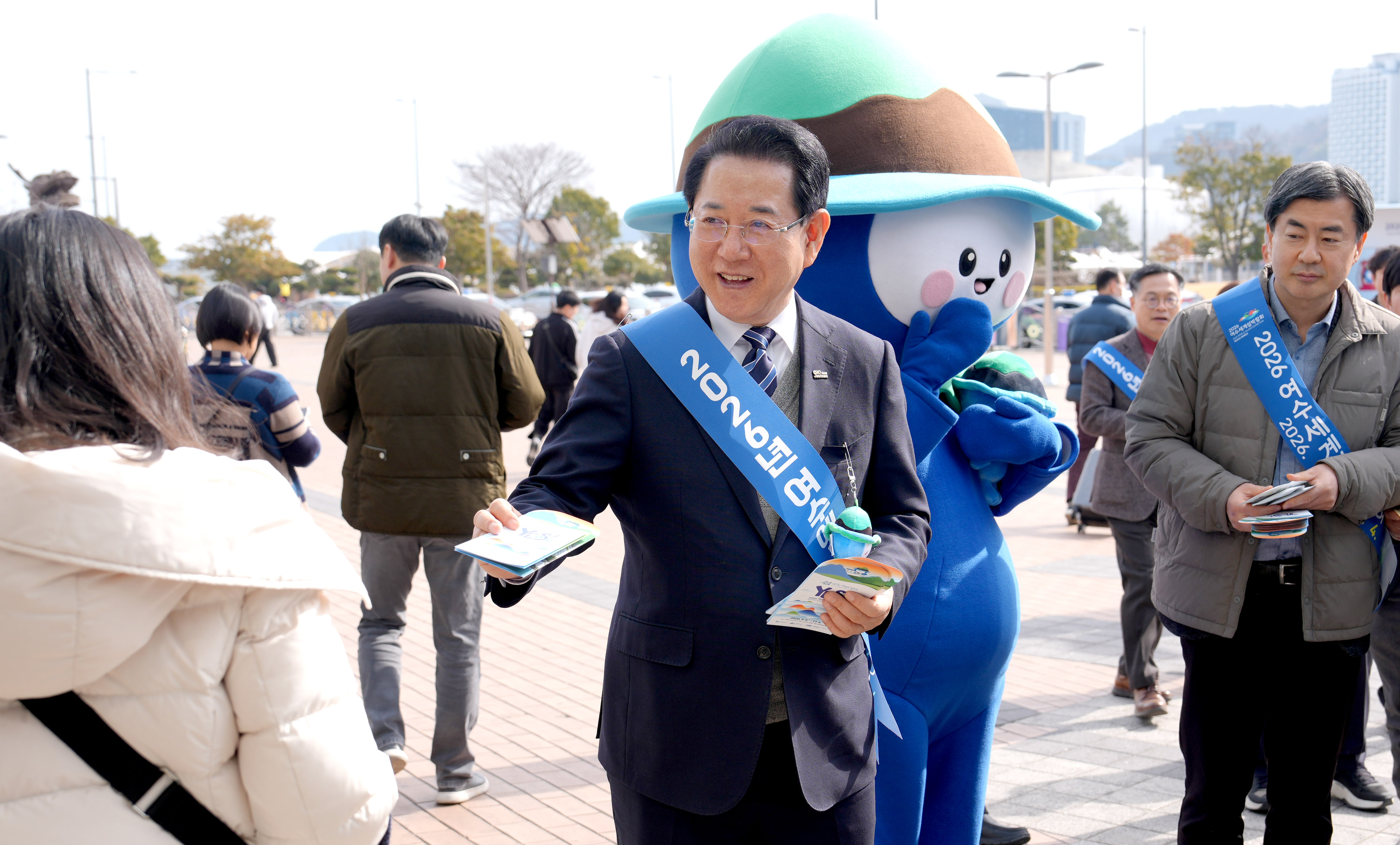 설 명절 2026여수세계섬박람회 D-200 홍보 캠페인4