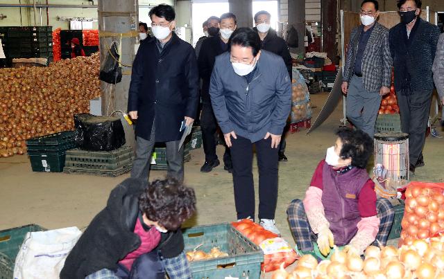 무안 ‘21년산 양파 수급상황’ 점검 현장 방문